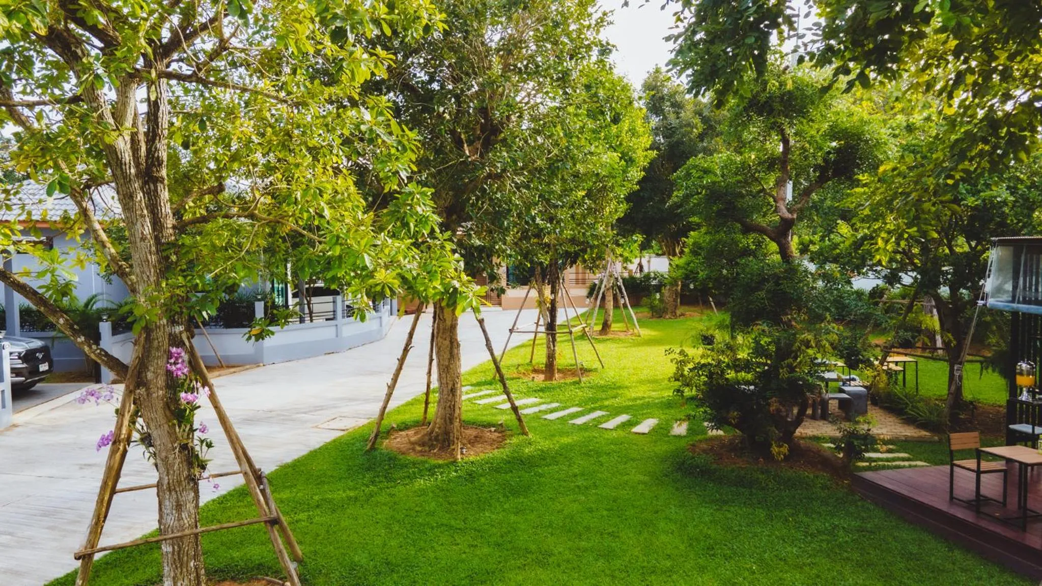 Garden in Baan Nern Khao Resort Pattaya