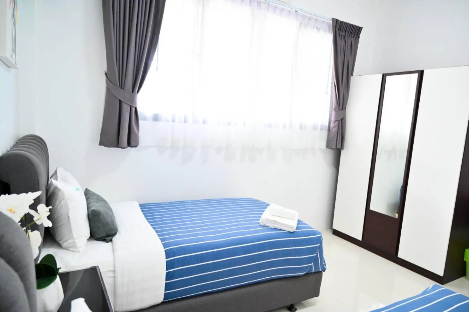 Bed in Baan Nern Khao Resort Pattaya