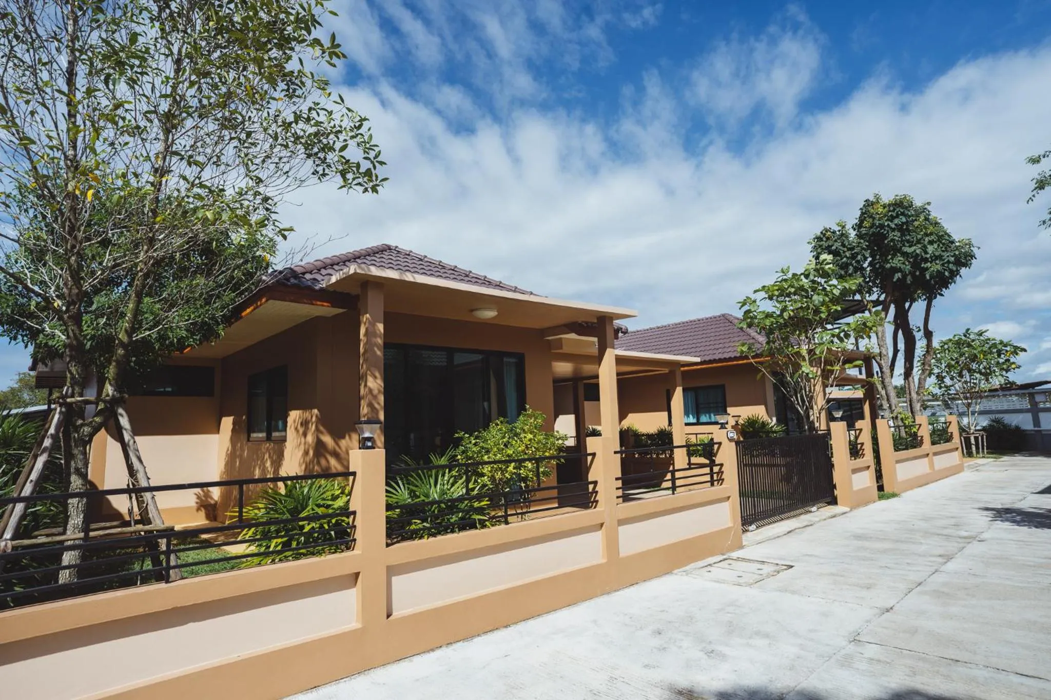 Facade/entrance in Baan Nern Khao Resort Pattaya