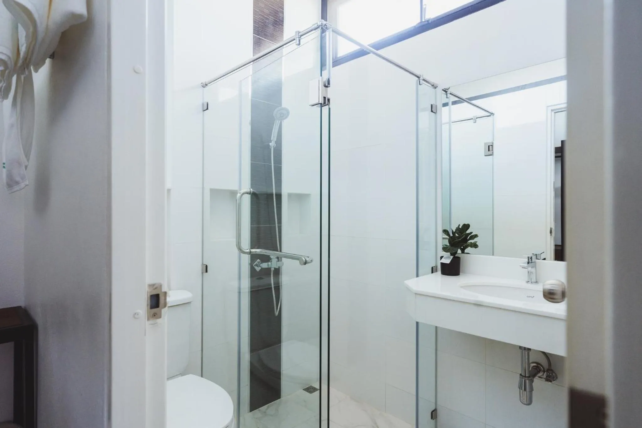 Bathroom in Baan Nern Khao Resort Pattaya