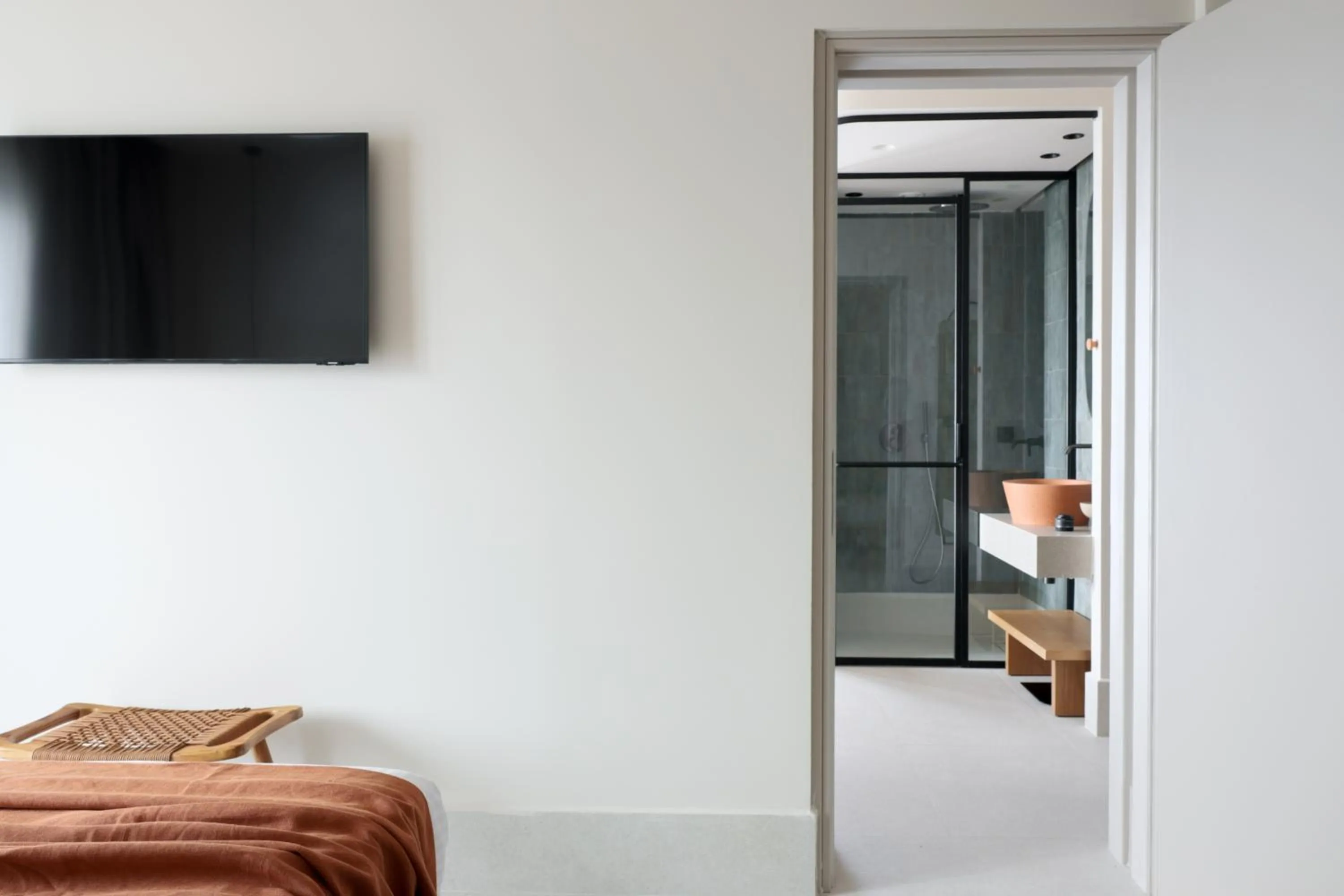 TV and multimedia, Bed in Cavo Marelia