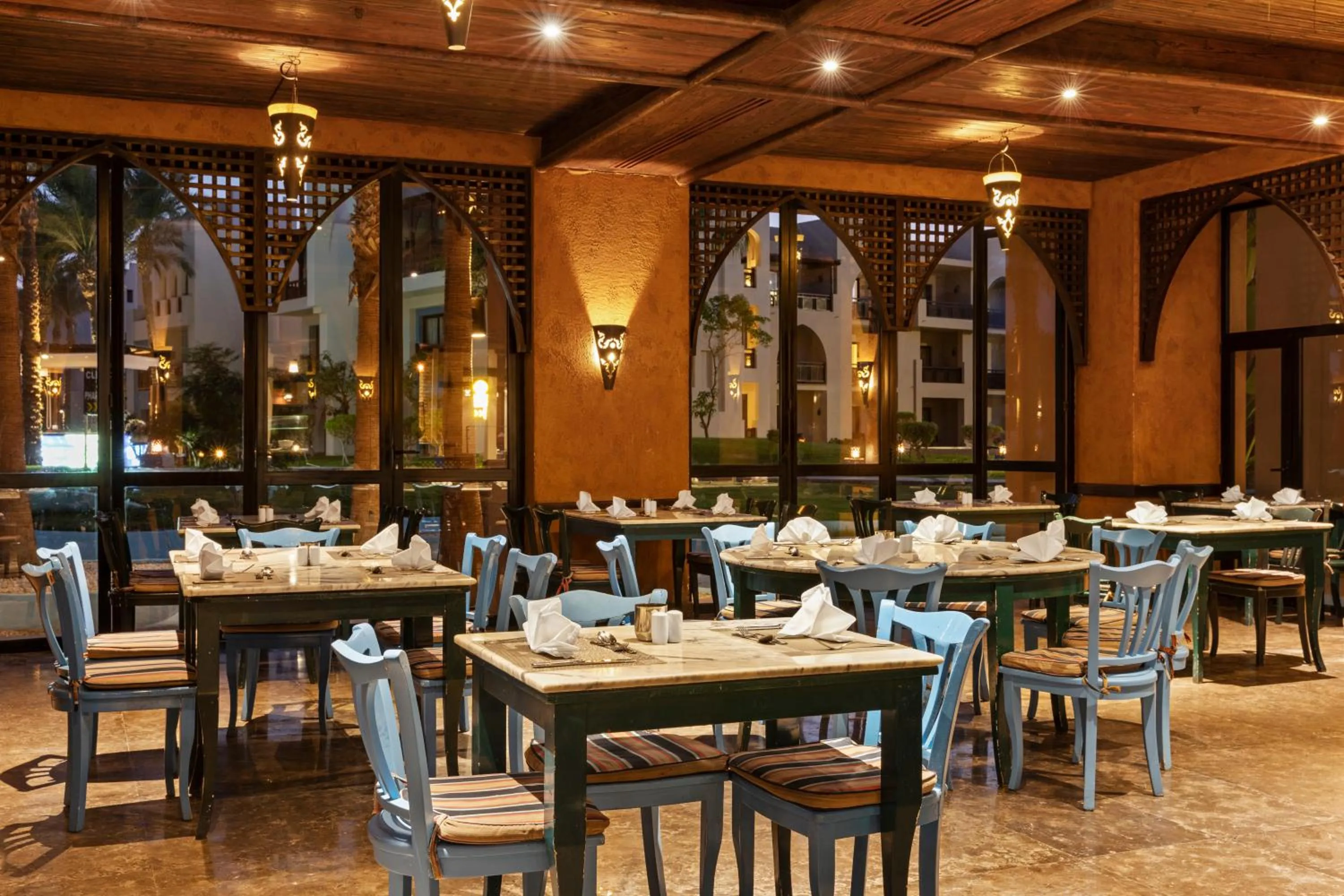 Restaurant/places to eat in Pickalbatros Sands Port Ghalib