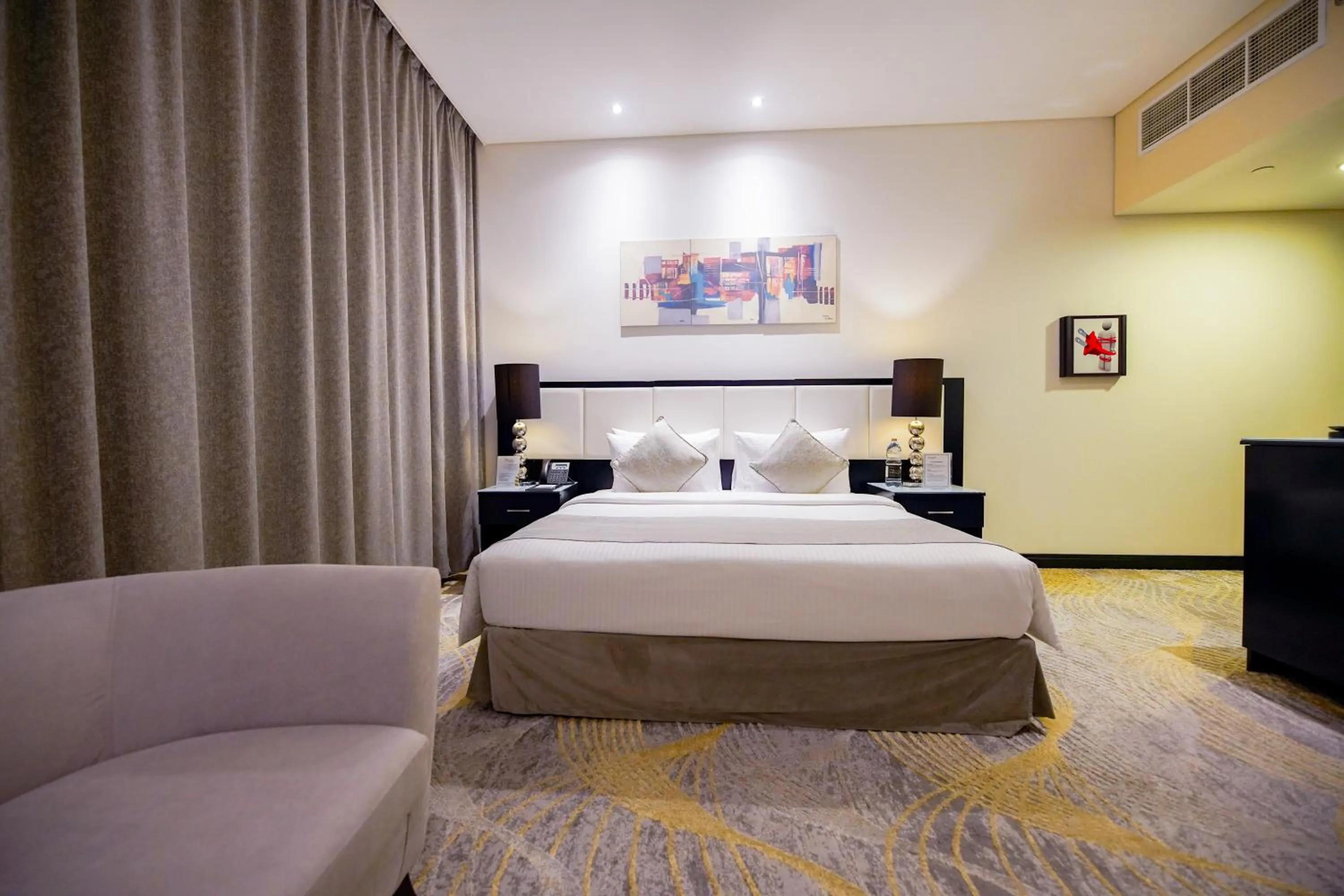 Bed in Grand Villaggio Hotel Abu Dhabi