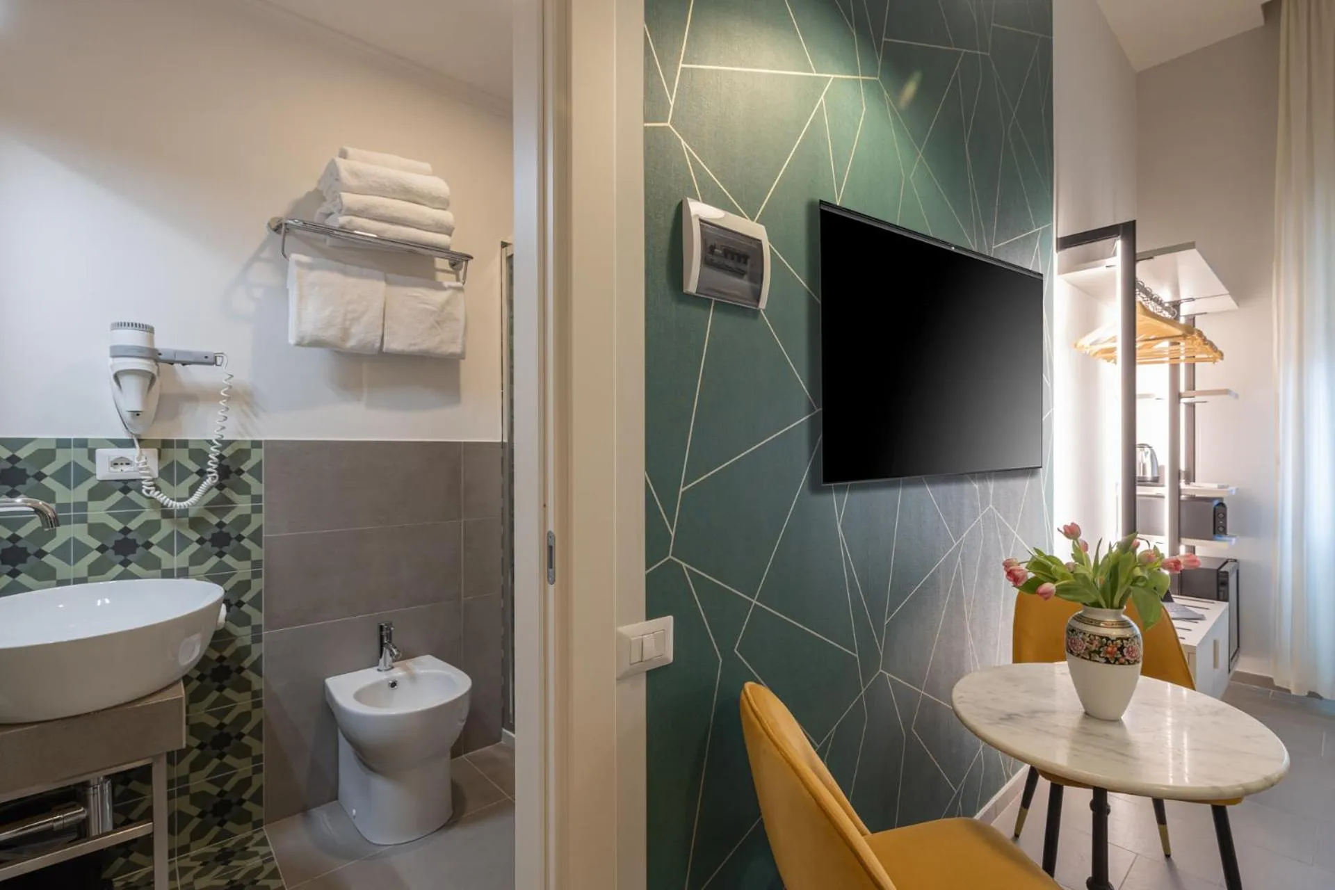 Toilet in New Morpheus Rooms