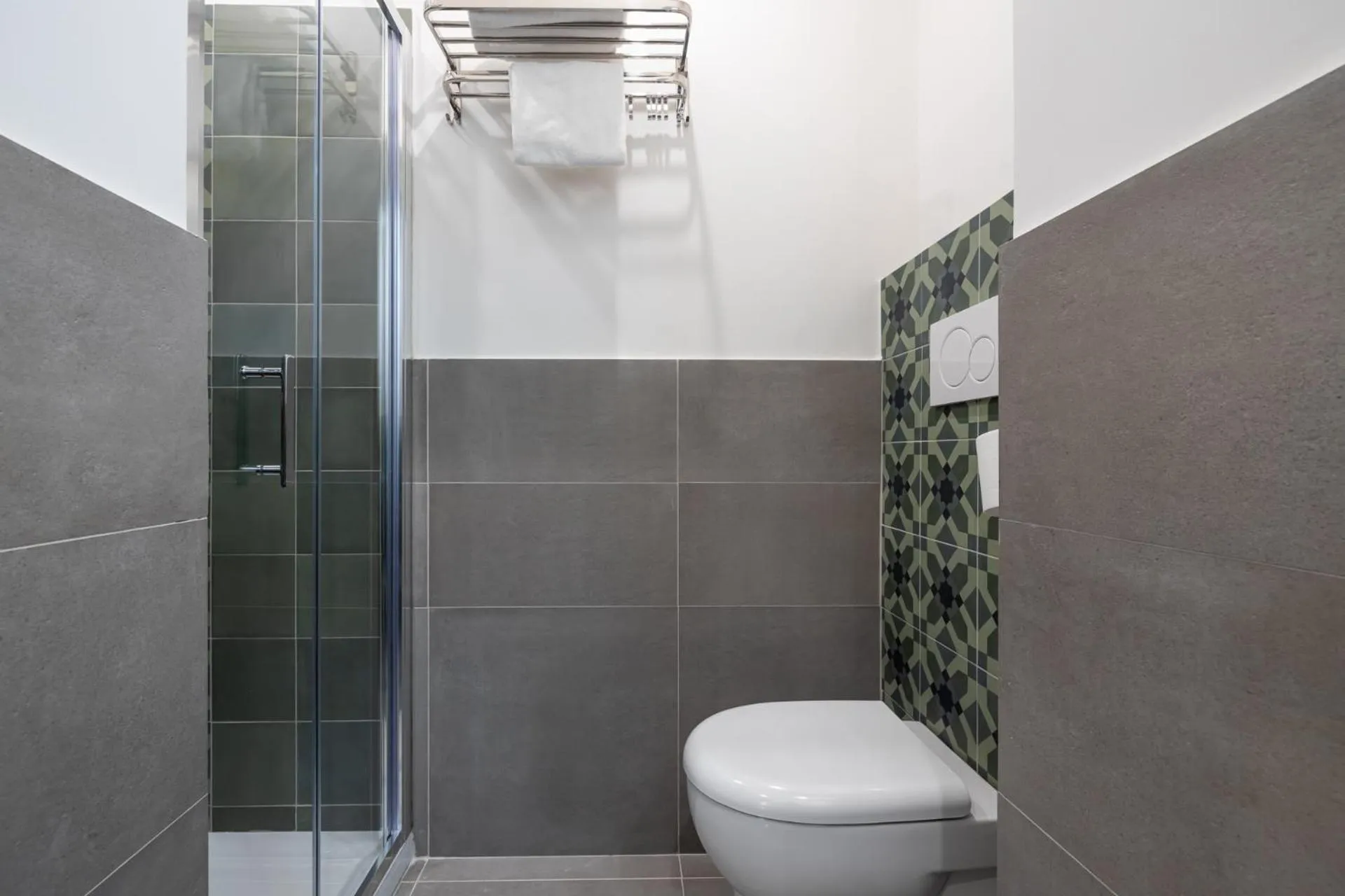 Shower in New Morpheus Rooms