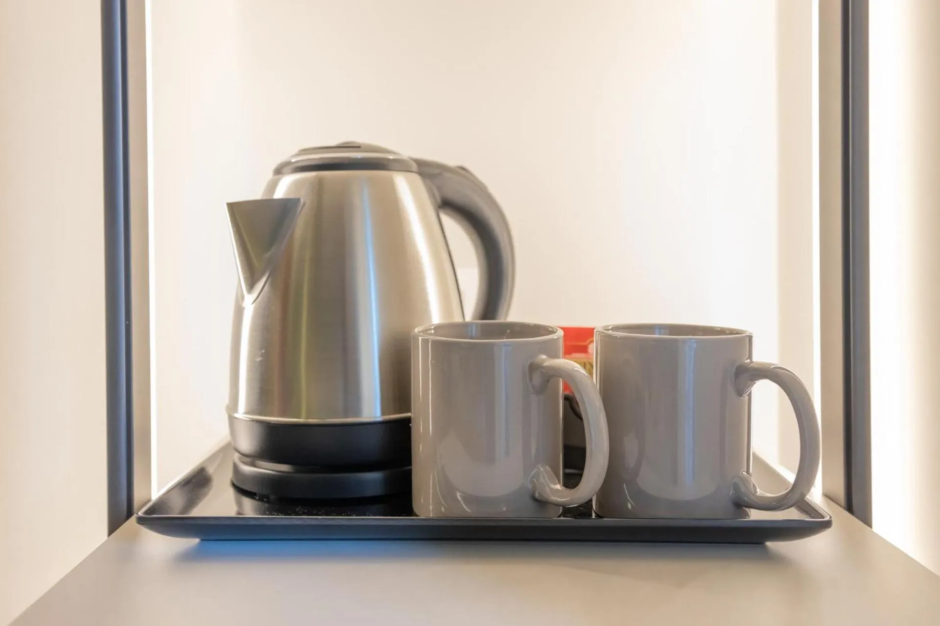 Coffee/tea facilities in New Morpheus Rooms