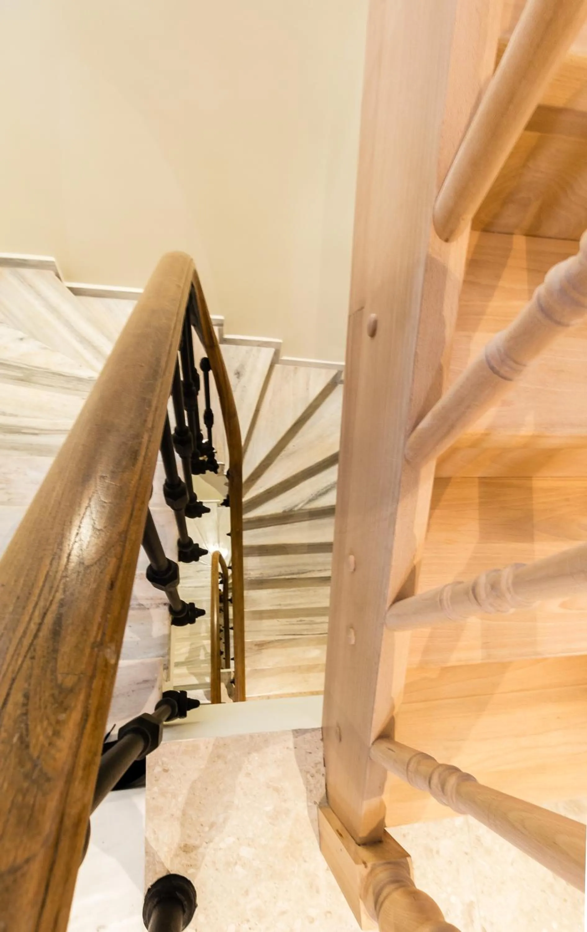 Property building in Paleo Suites