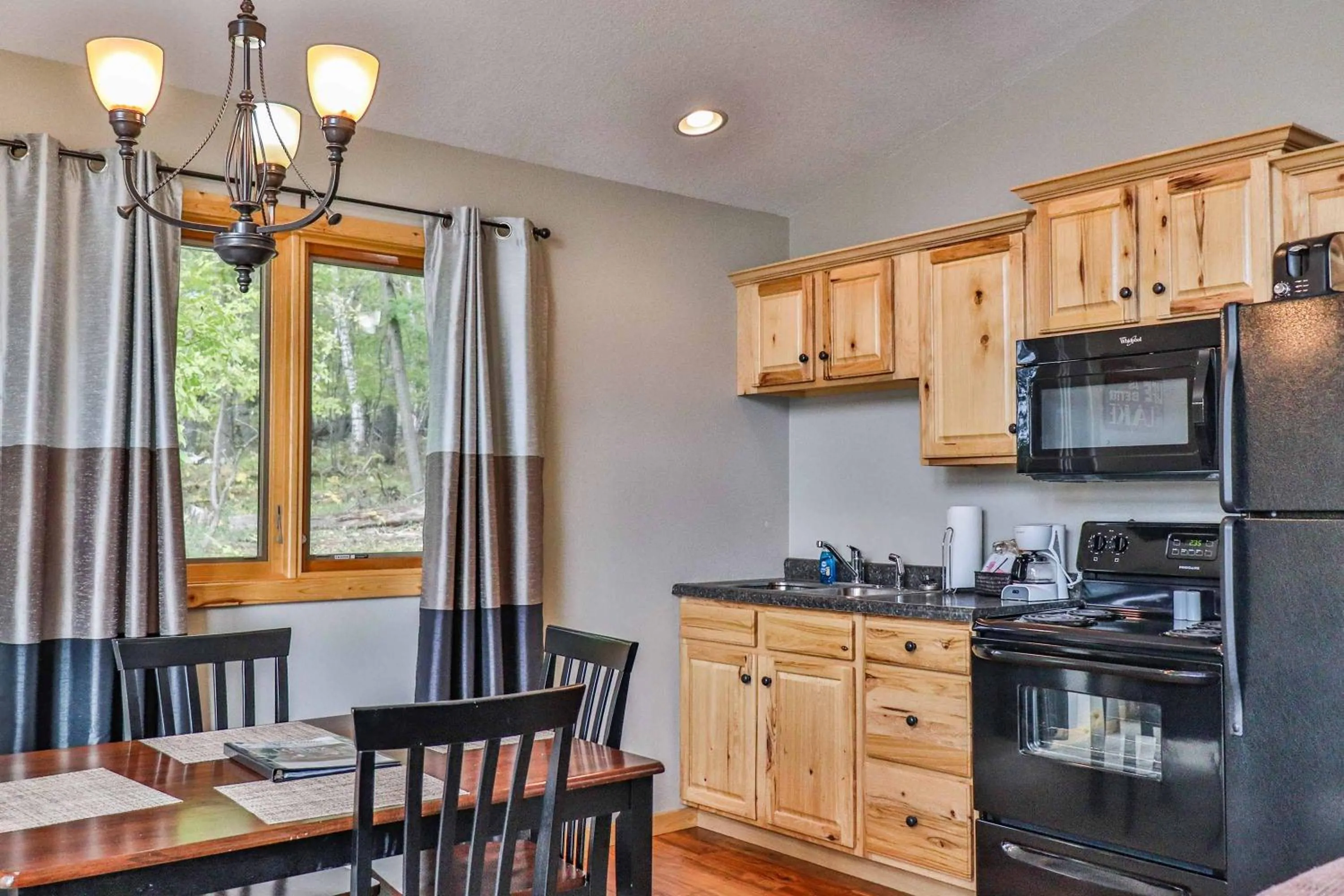 Kitchen or kitchenette in Lost Lake Lodge
