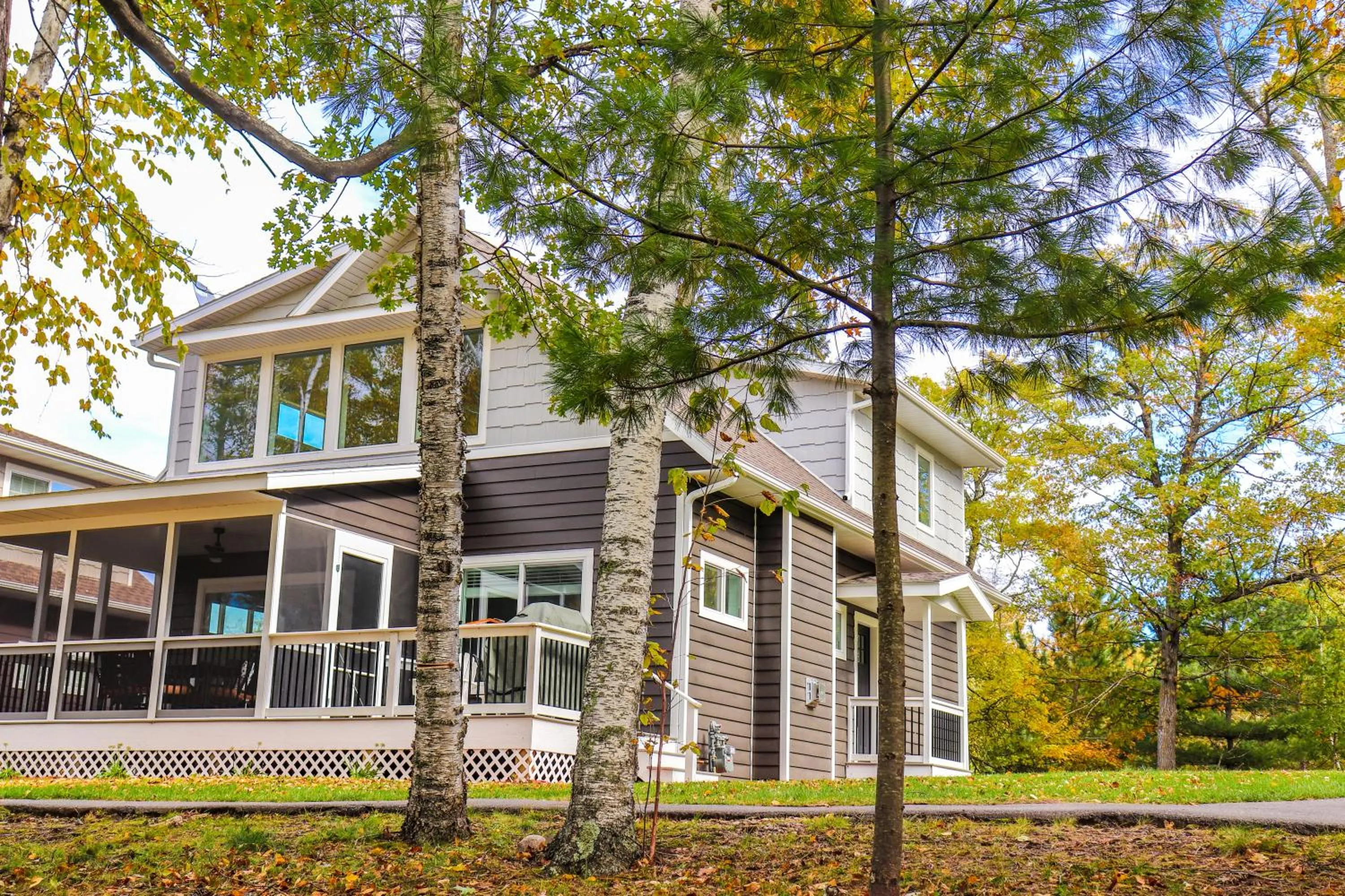Property building in Lost Lake Lodge