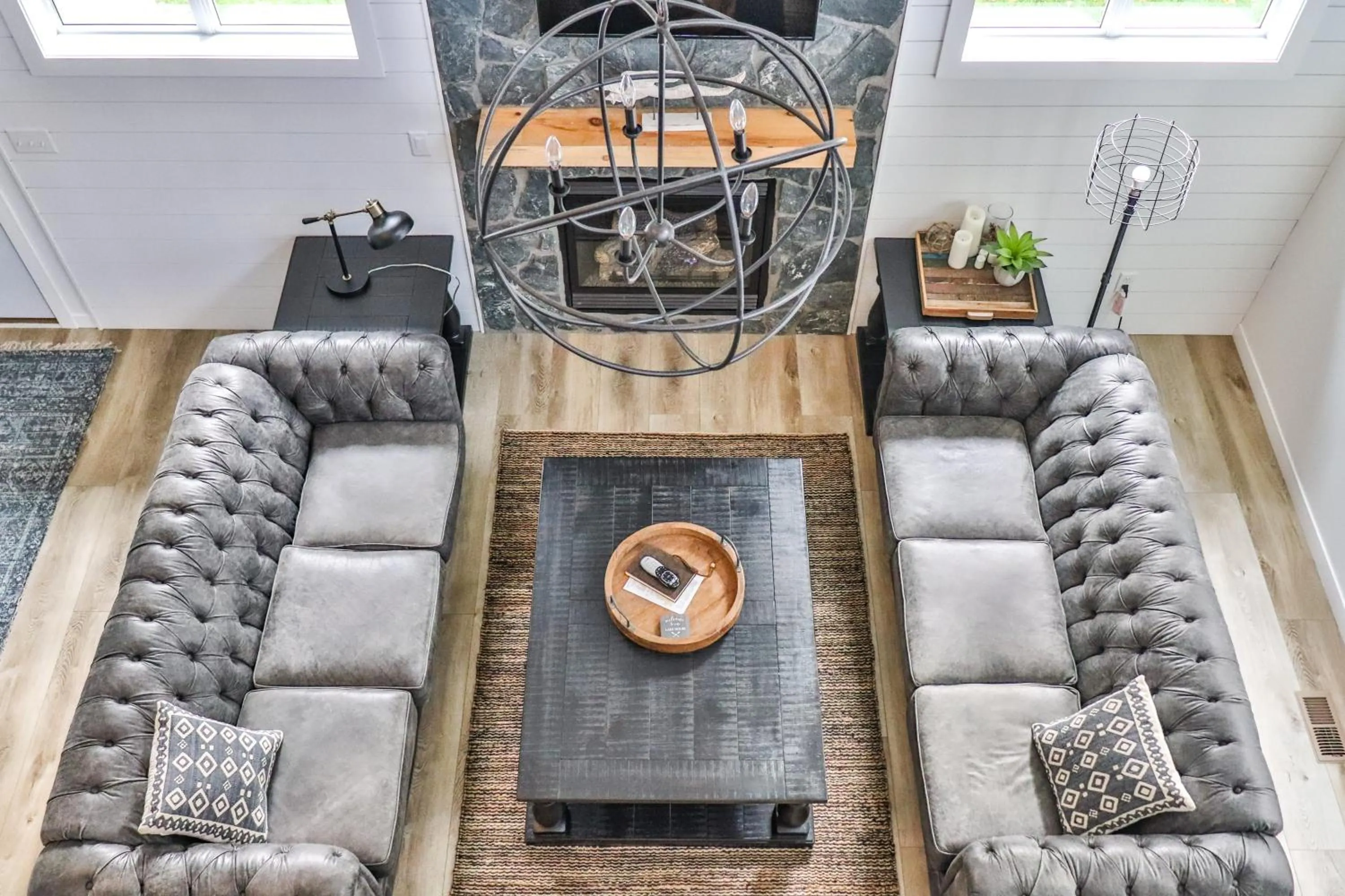 Living room in Lost Lake Lodge