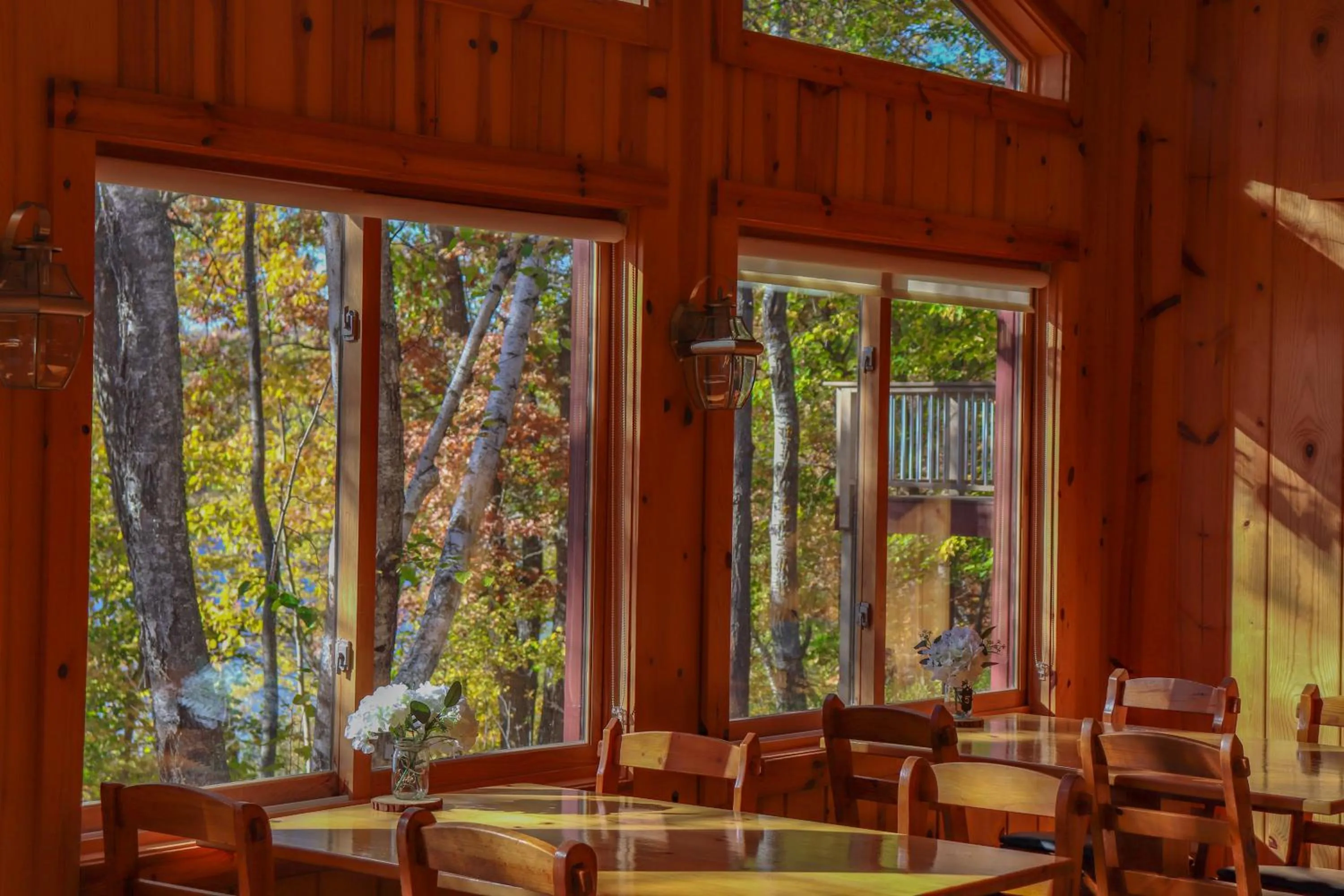 Restaurant/places to eat in Lost Lake Lodge