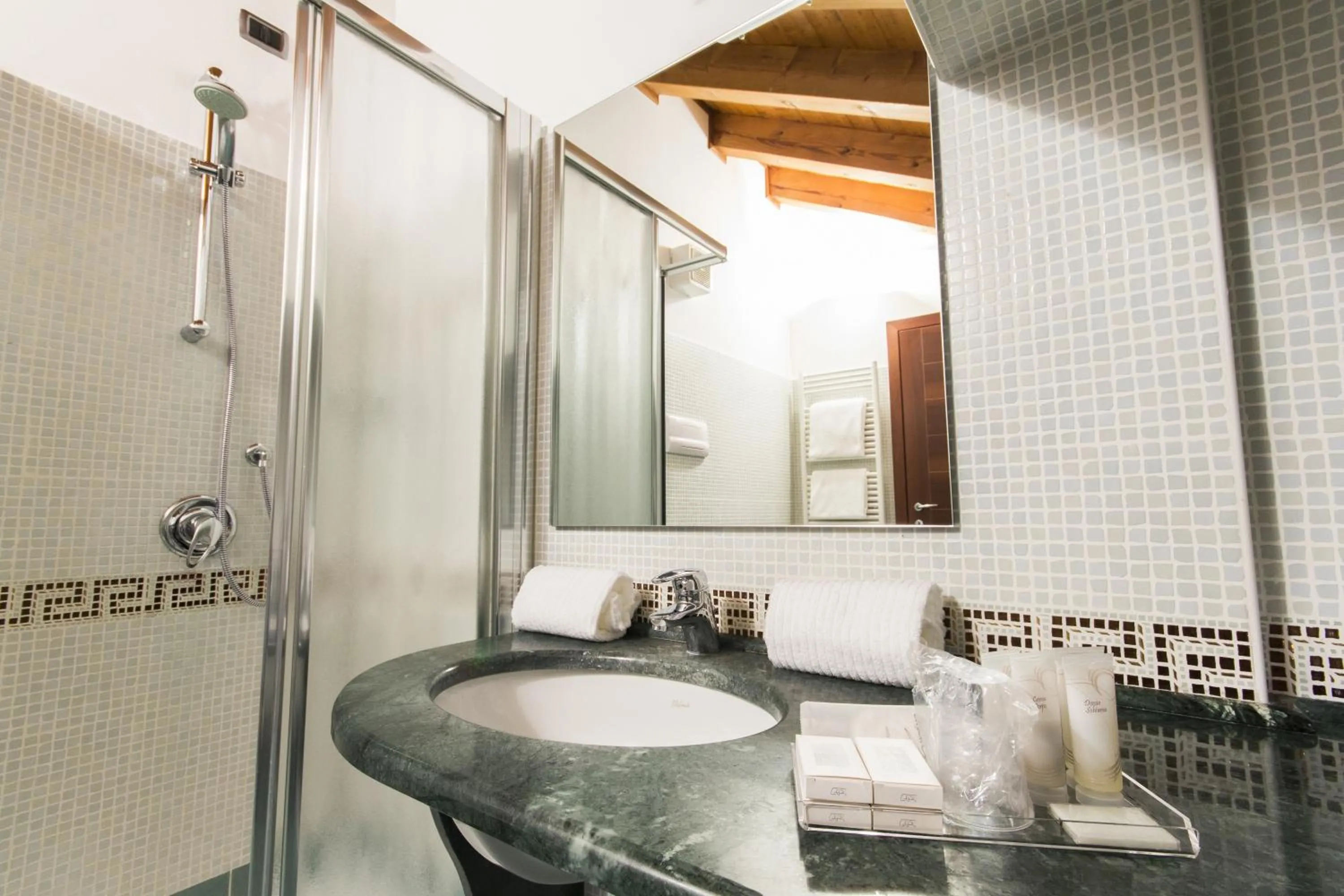 Bathroom in Country Hotel Castelbarco