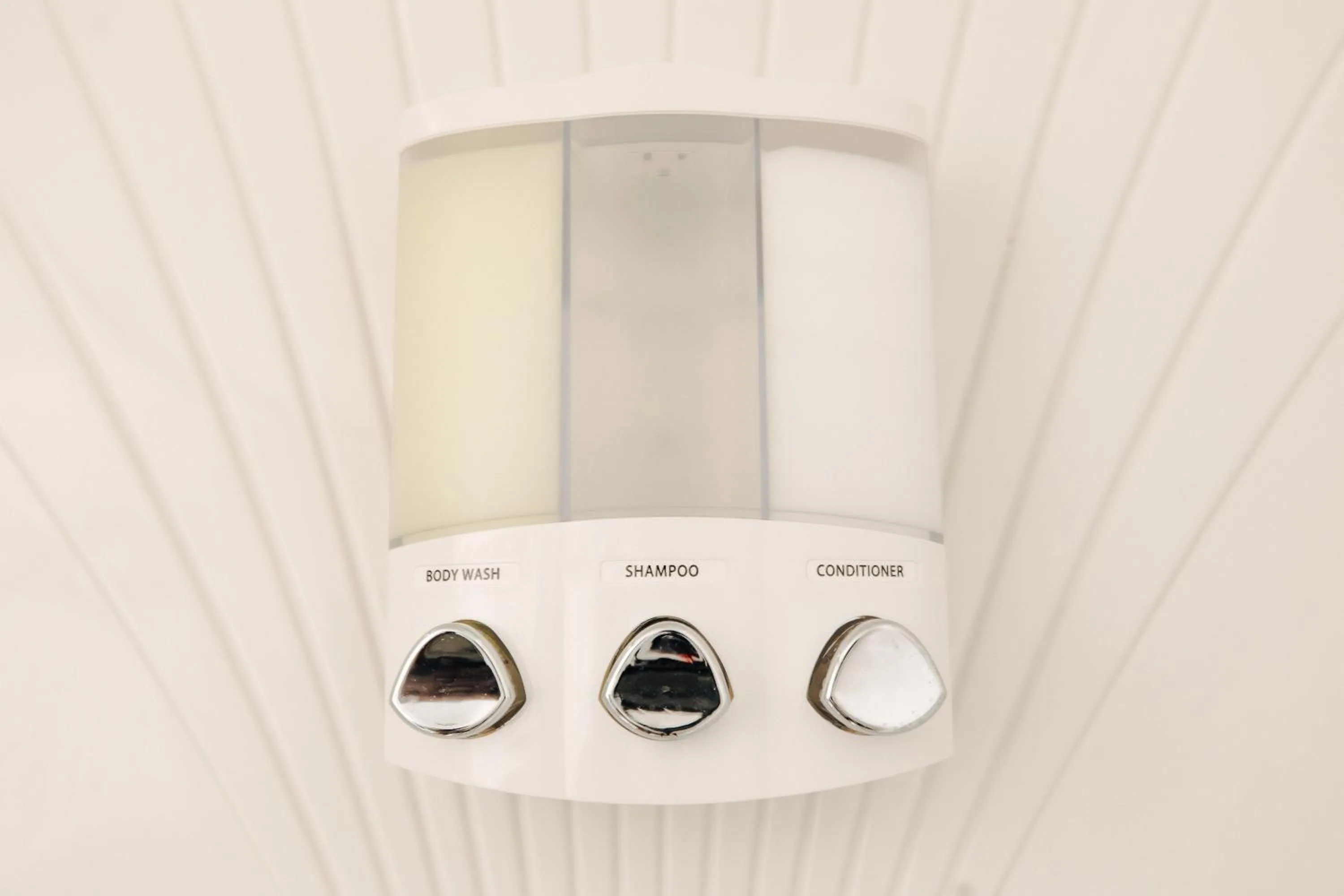 Bathroom in Crimson Beach Escape Ocean View-HotTub -Pool-LongStay - 1 Queen Bedroom plus Alcove bunk Beds and a Sofa