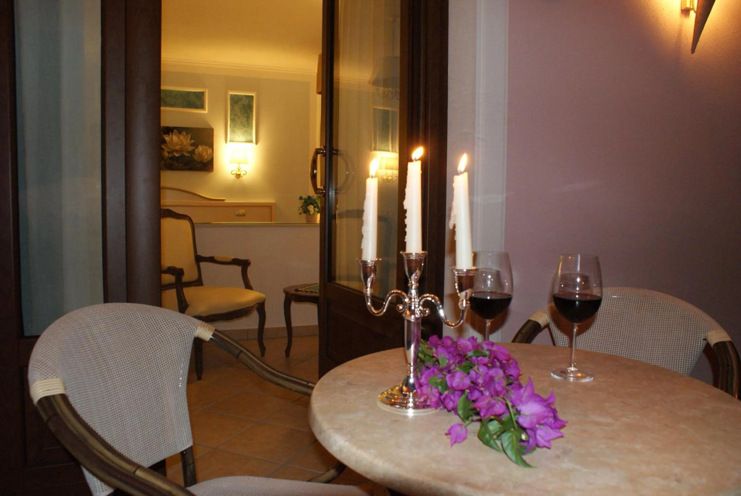 Decorative detail in Hotel Ristorante Borgo La Tana