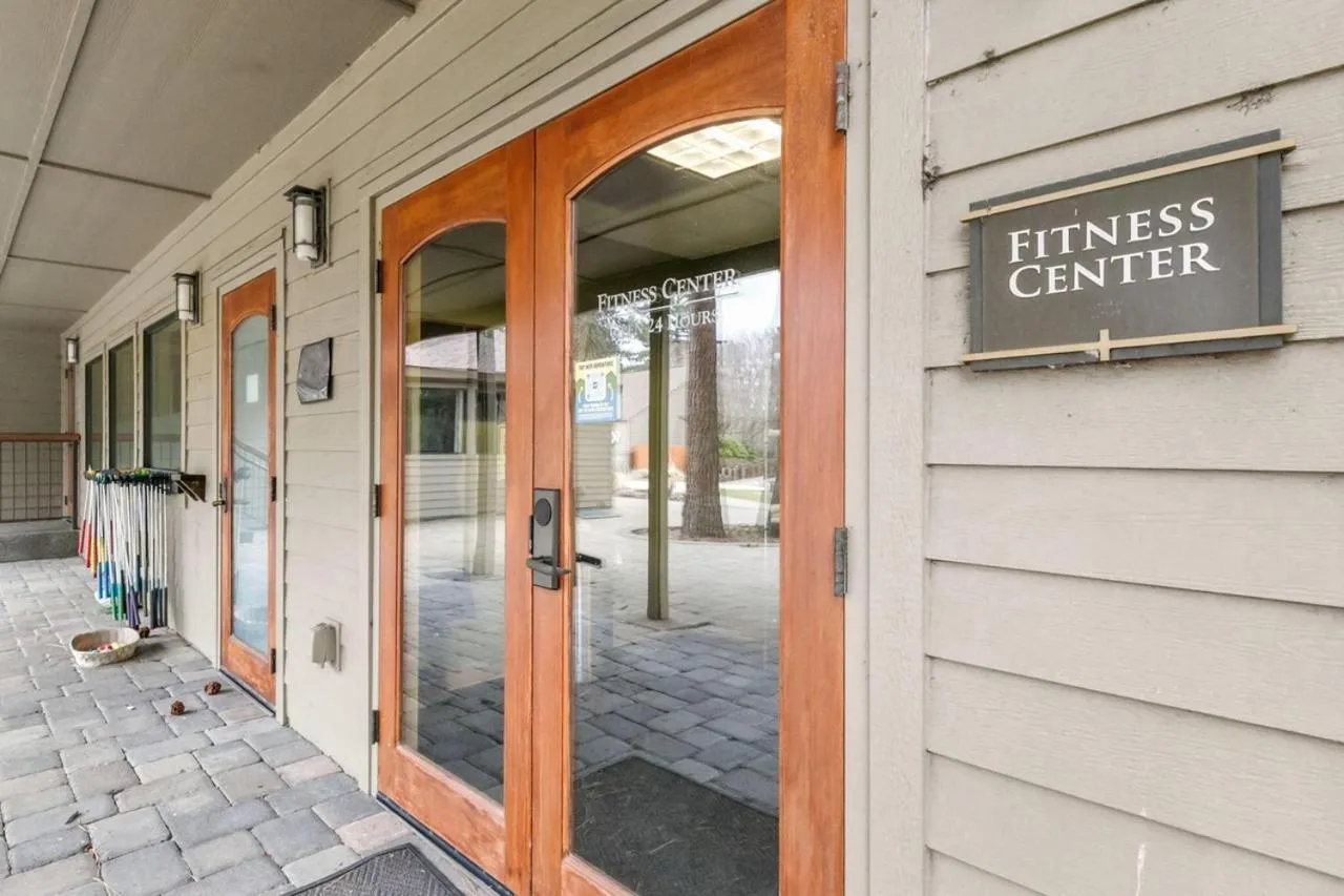 Seventh Mountain Resort