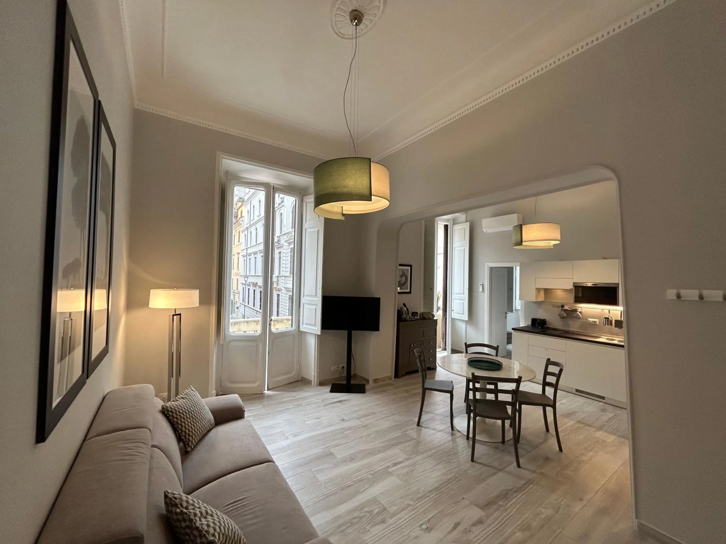 Kitchen or kitchenette in Aenea Inn