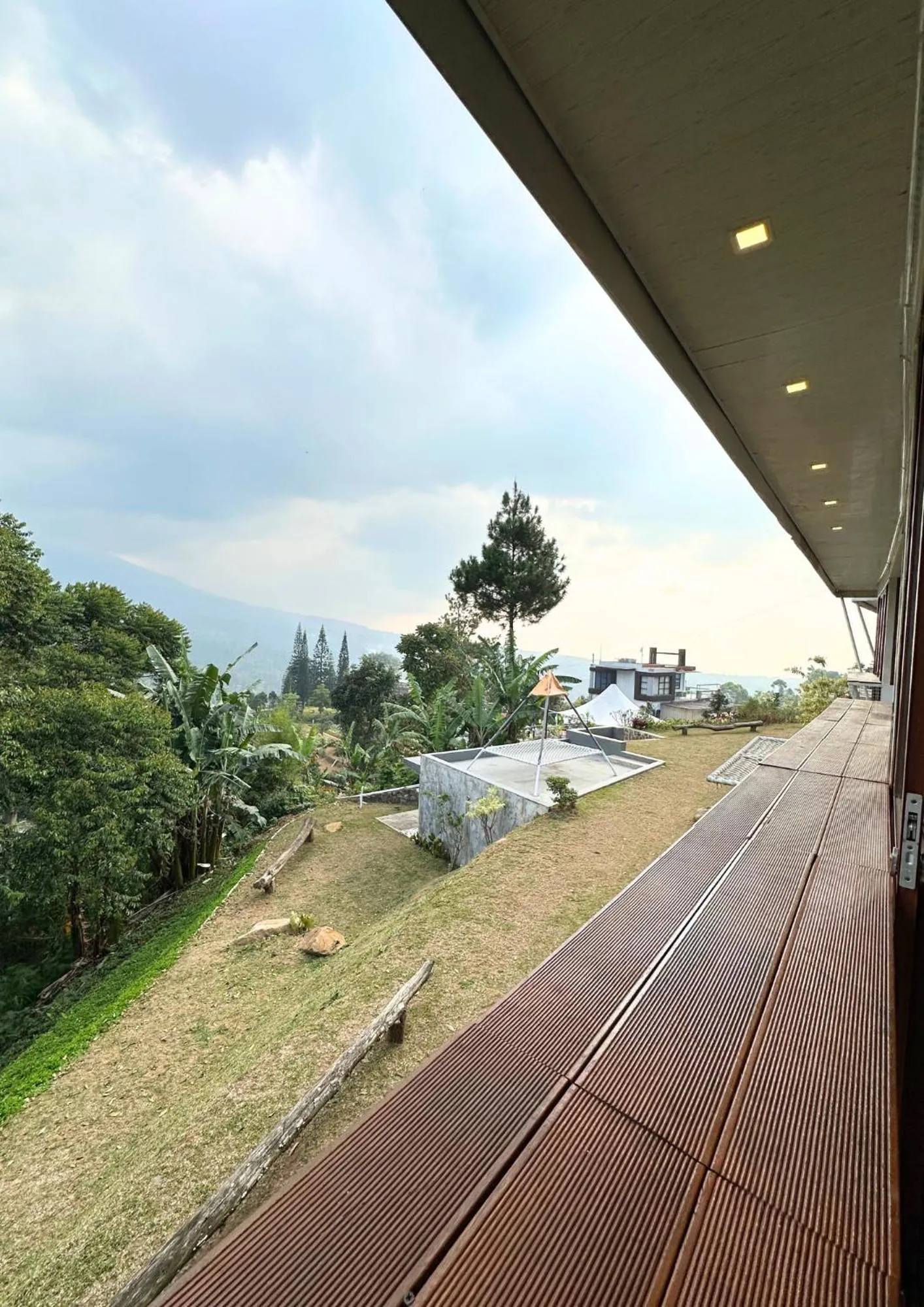 De Pointé Resort & Resto