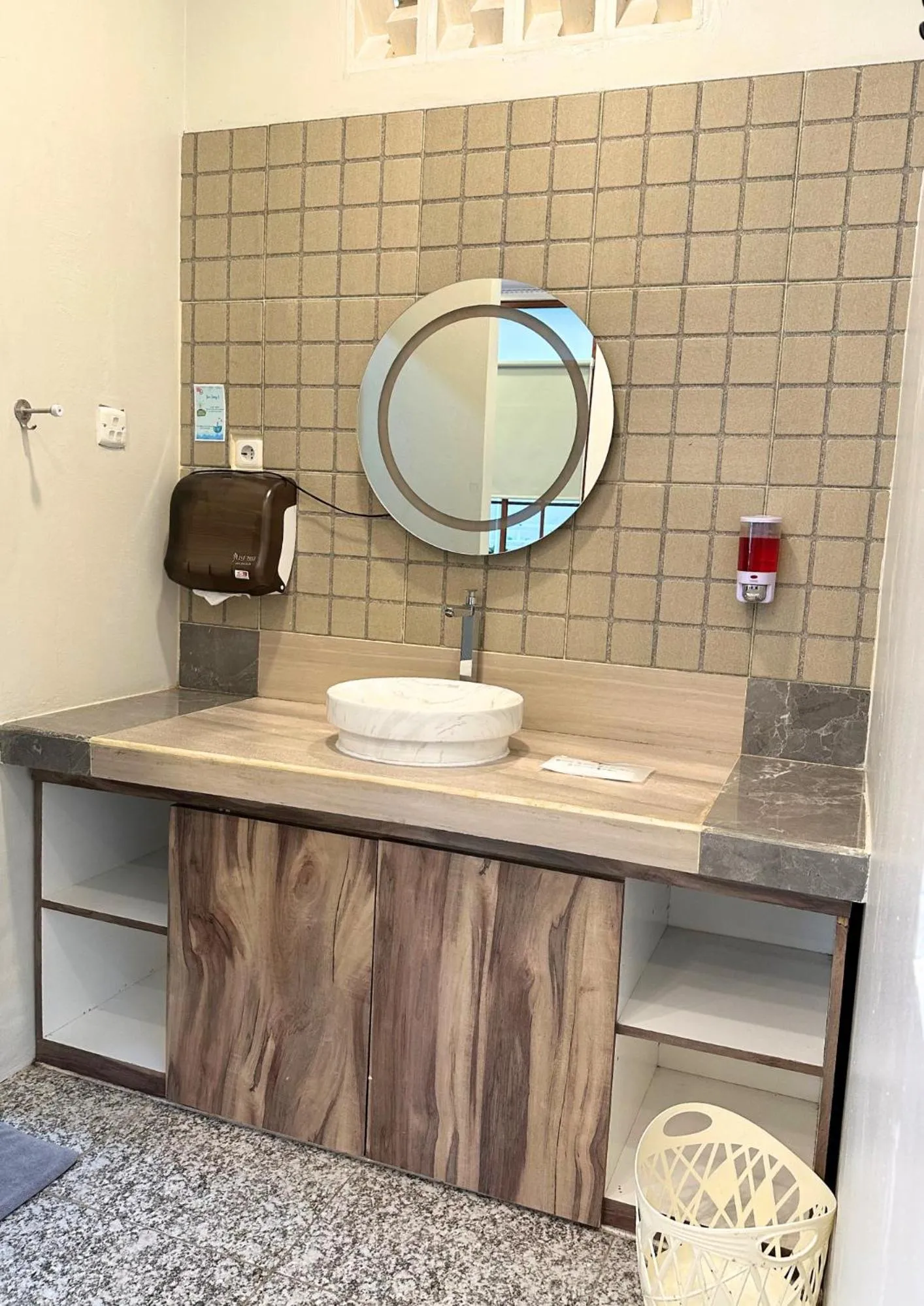 De Pointé Resort & Resto