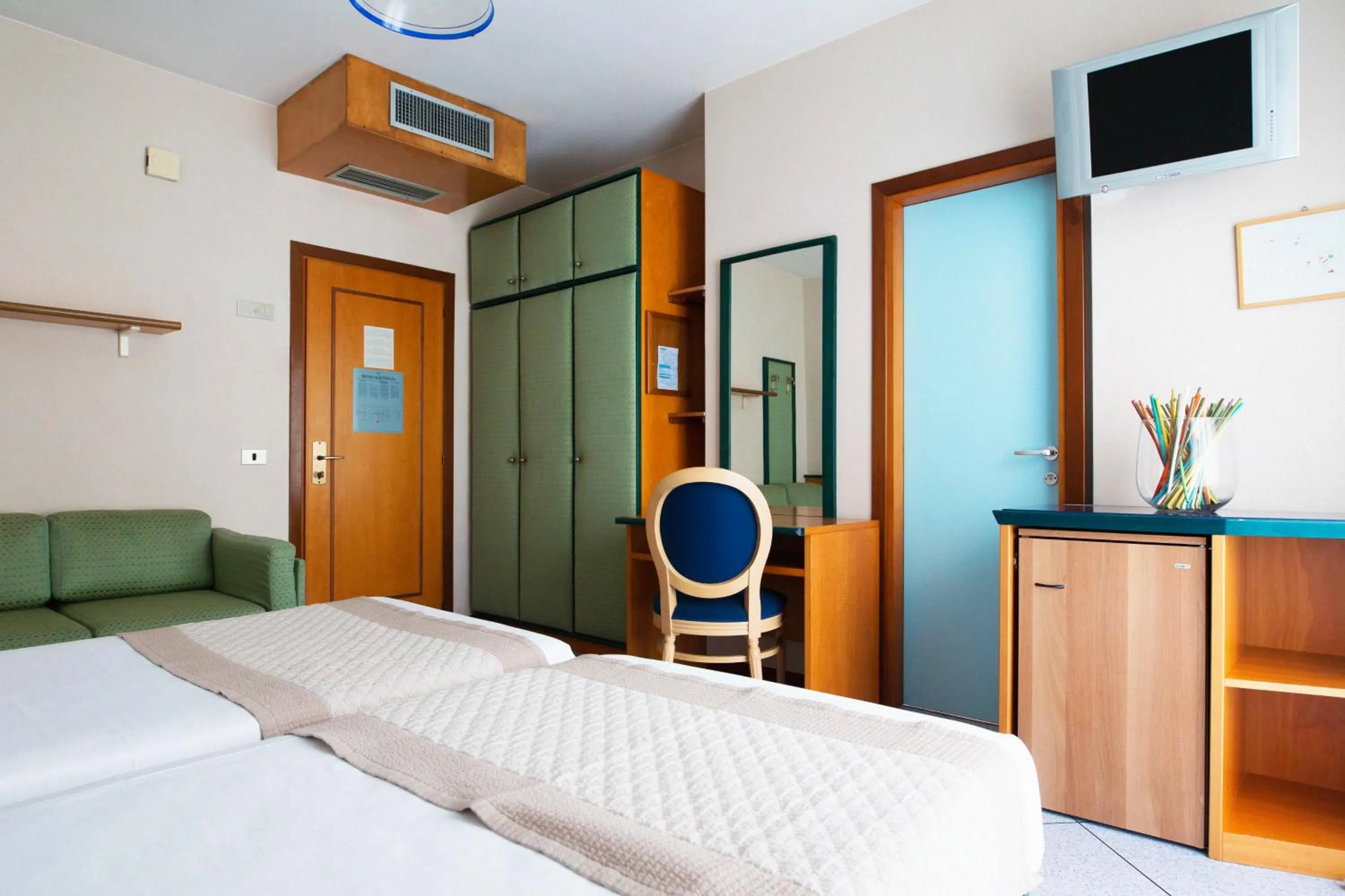 Photo of the whole room, Bed in Hotel Monaco & Quisisana