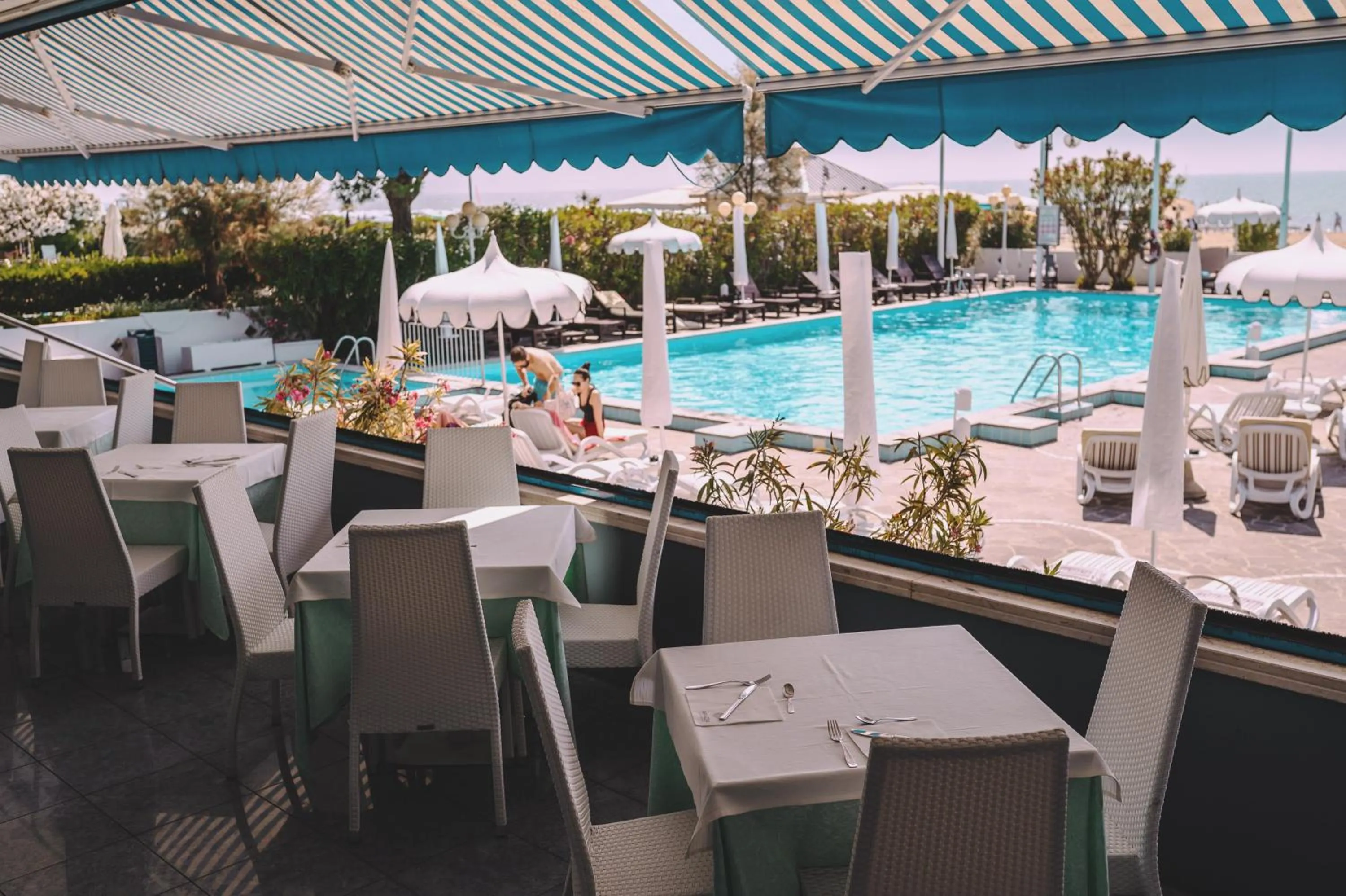 Swimming pool in Hotel Monaco & Quisisana