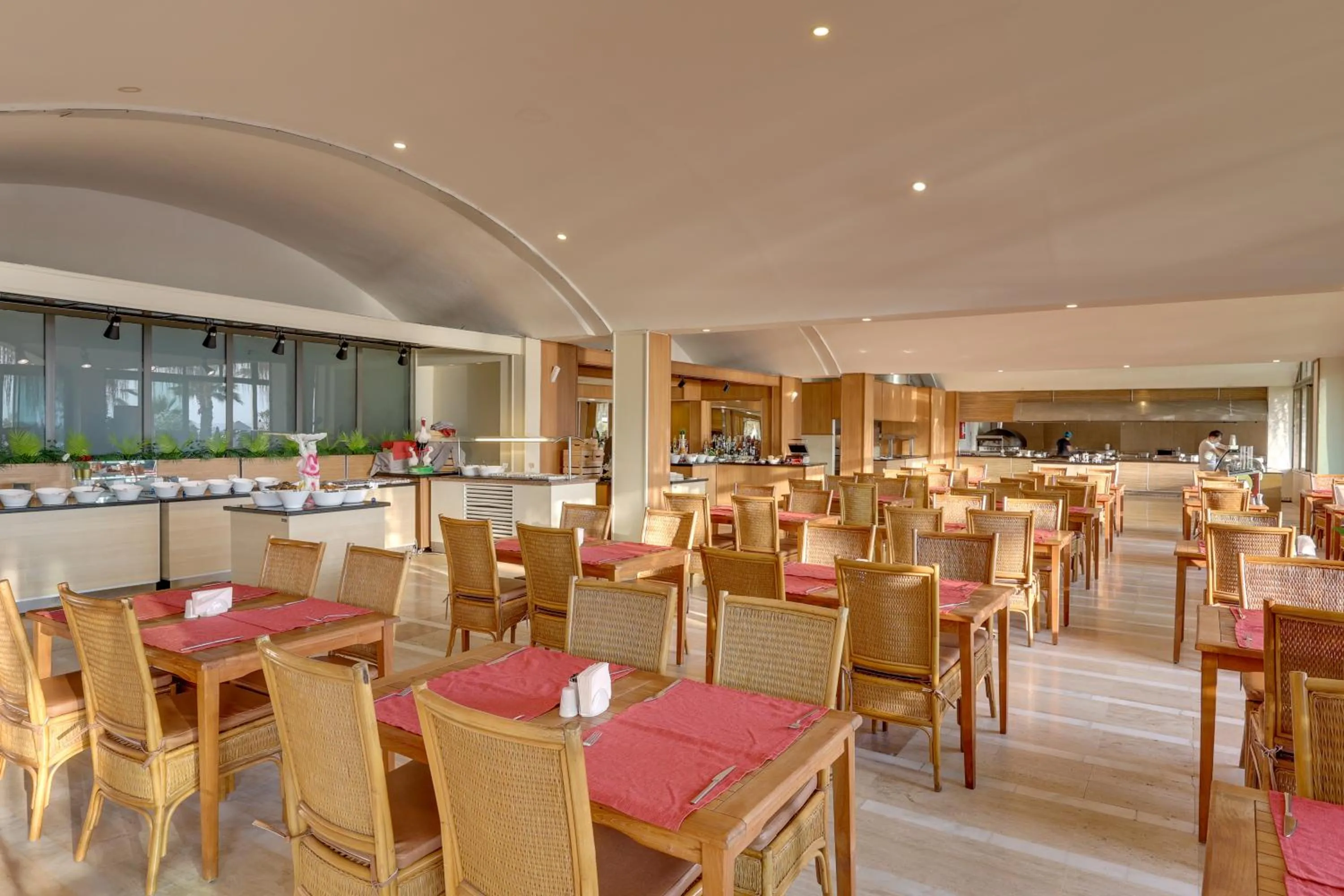 Restaurant/places to eat in Faros Premium Beach