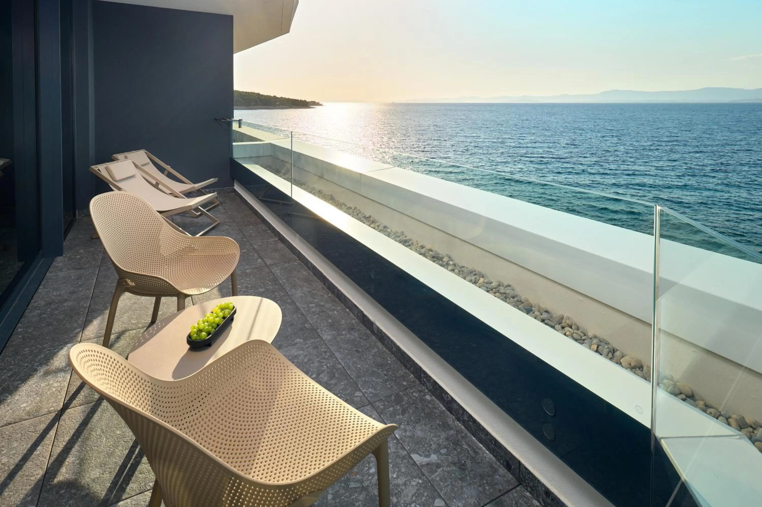 Day in Grand Hotel View