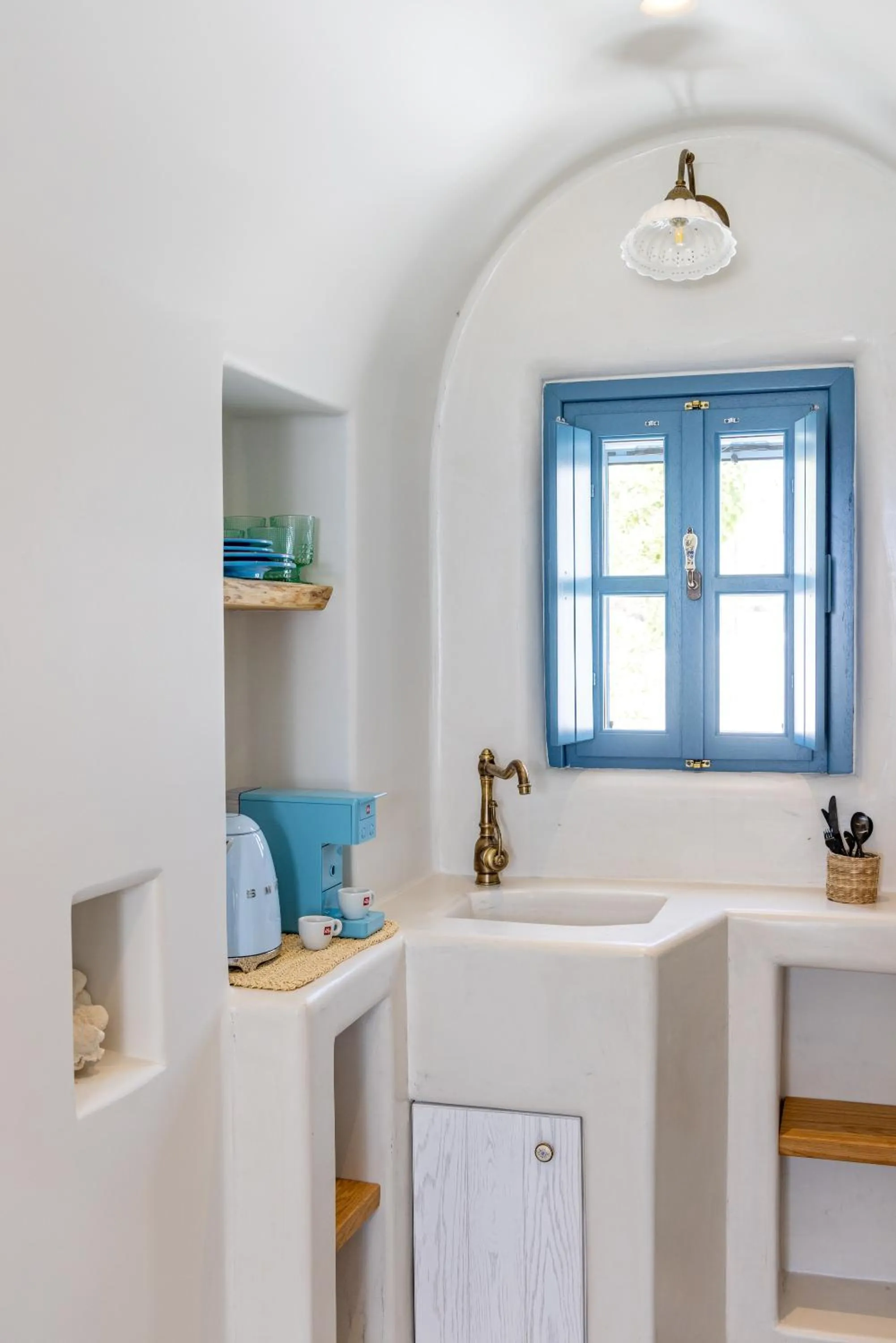 Kitchen or kitchenette in Blue Pearls-Adults Only Luxury Suites