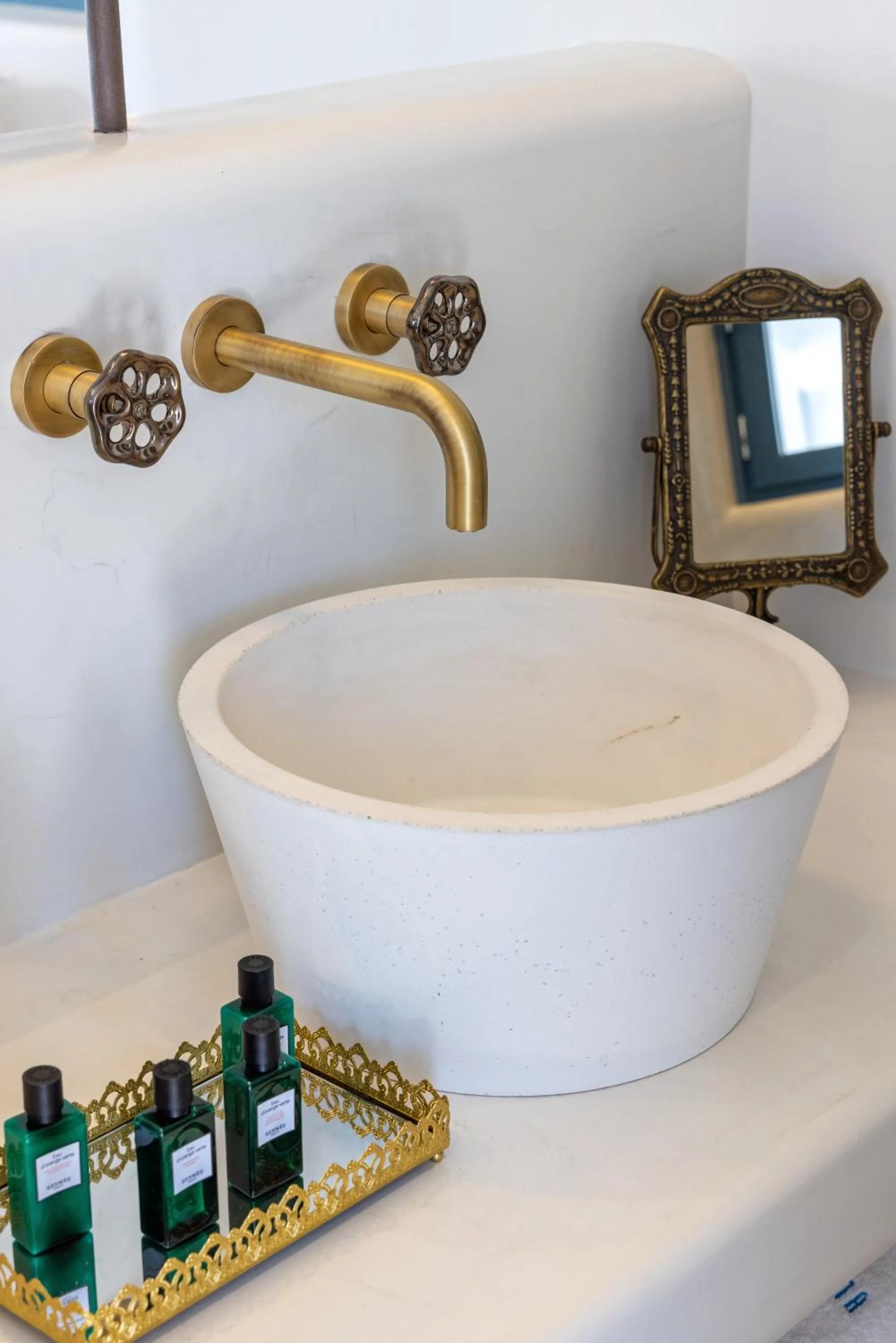 Bathroom in Blue Pearls-Adults Only Luxury Suites