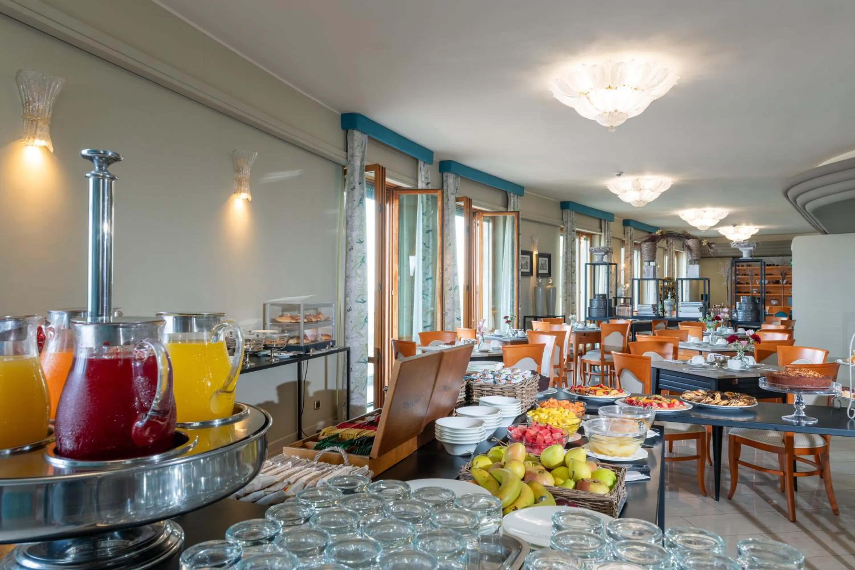 Breakfast in Astura Palace Hotel