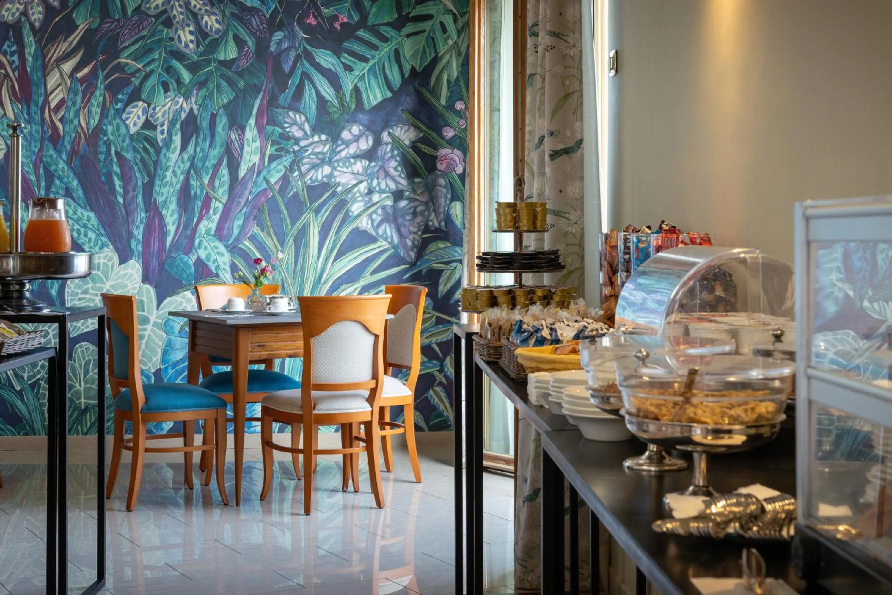 Breakfast in Astura Palace Hotel