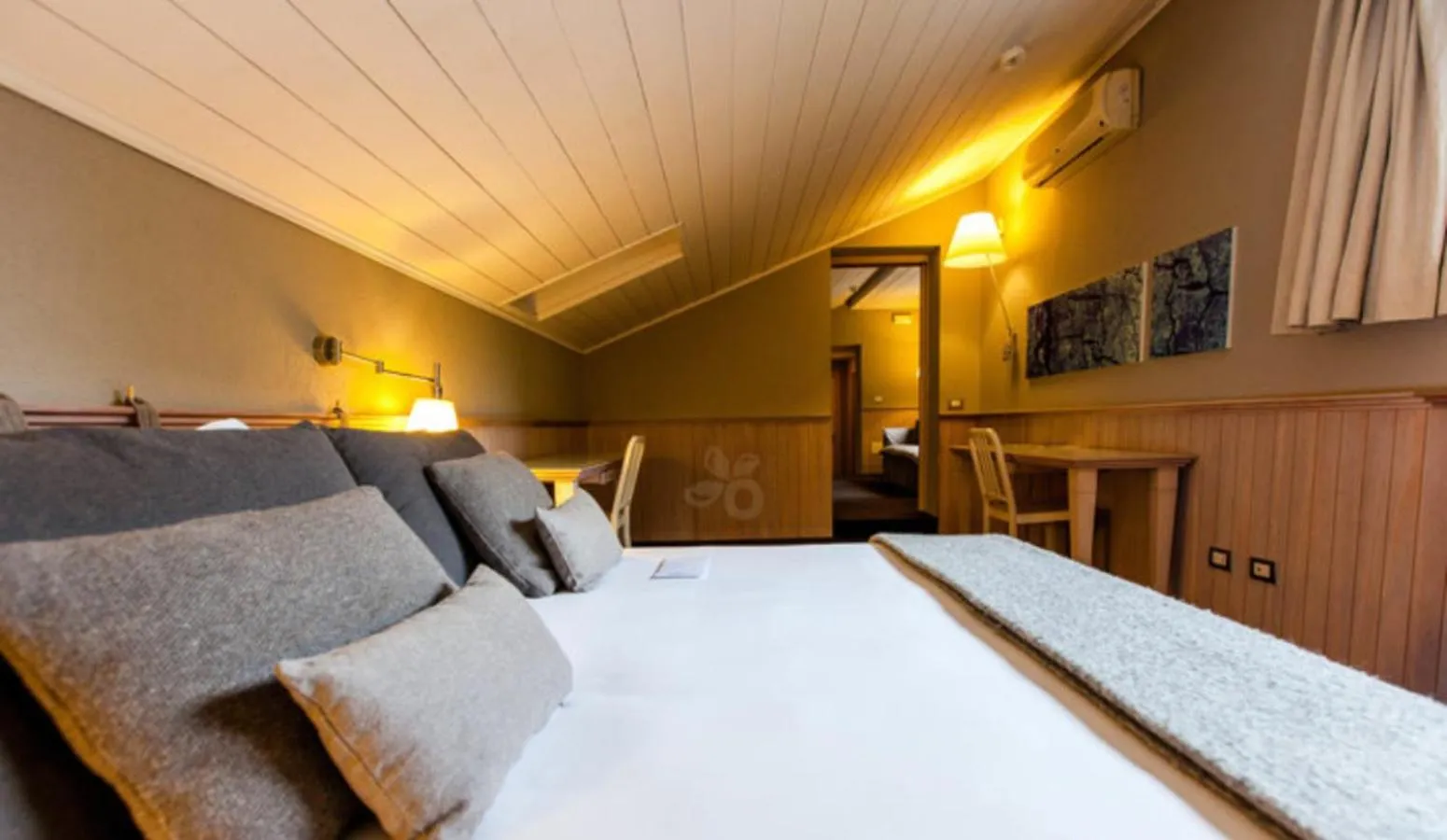 Bed in Hotel Village