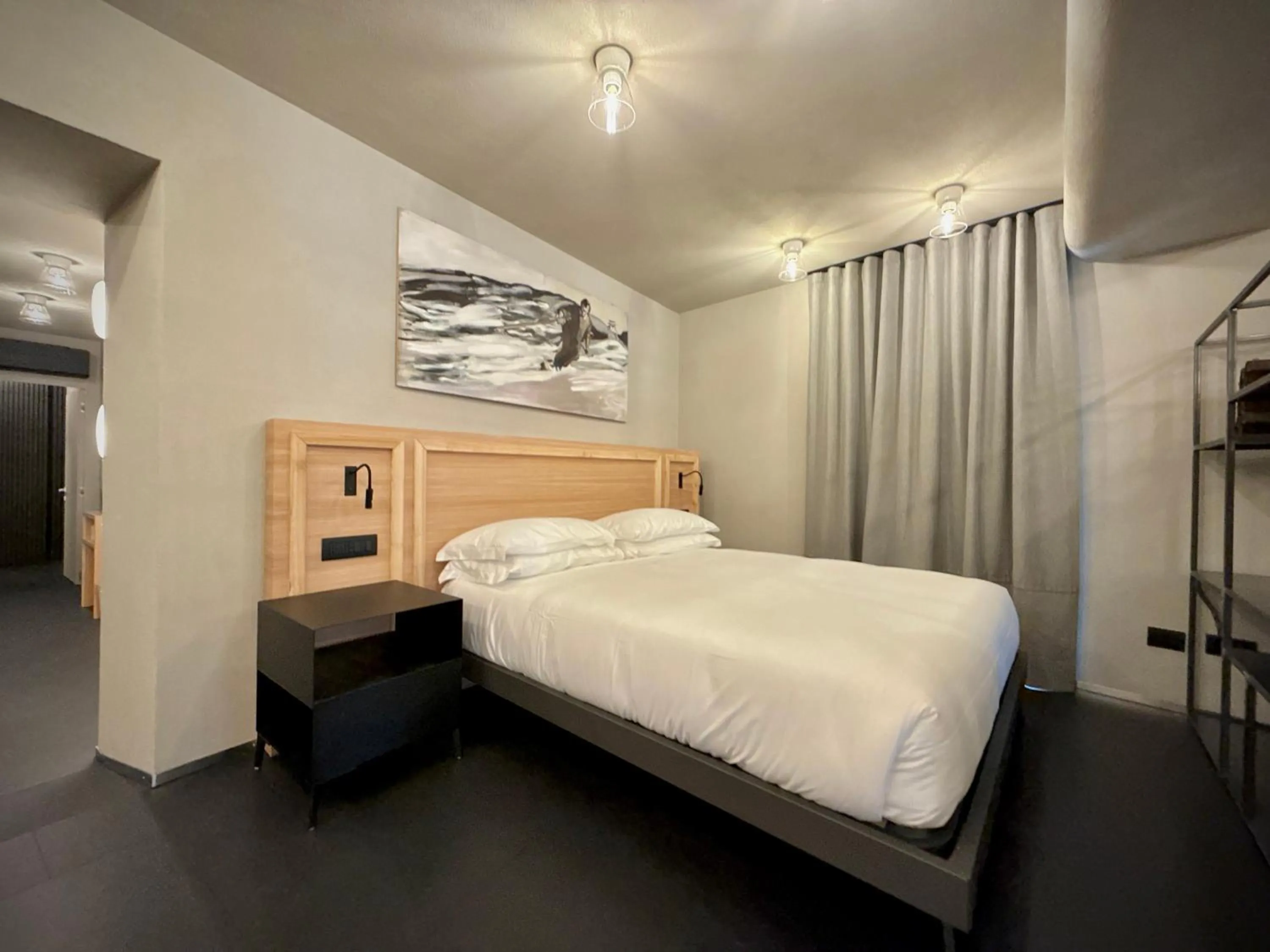 Bedroom, Bed in Hotel Village