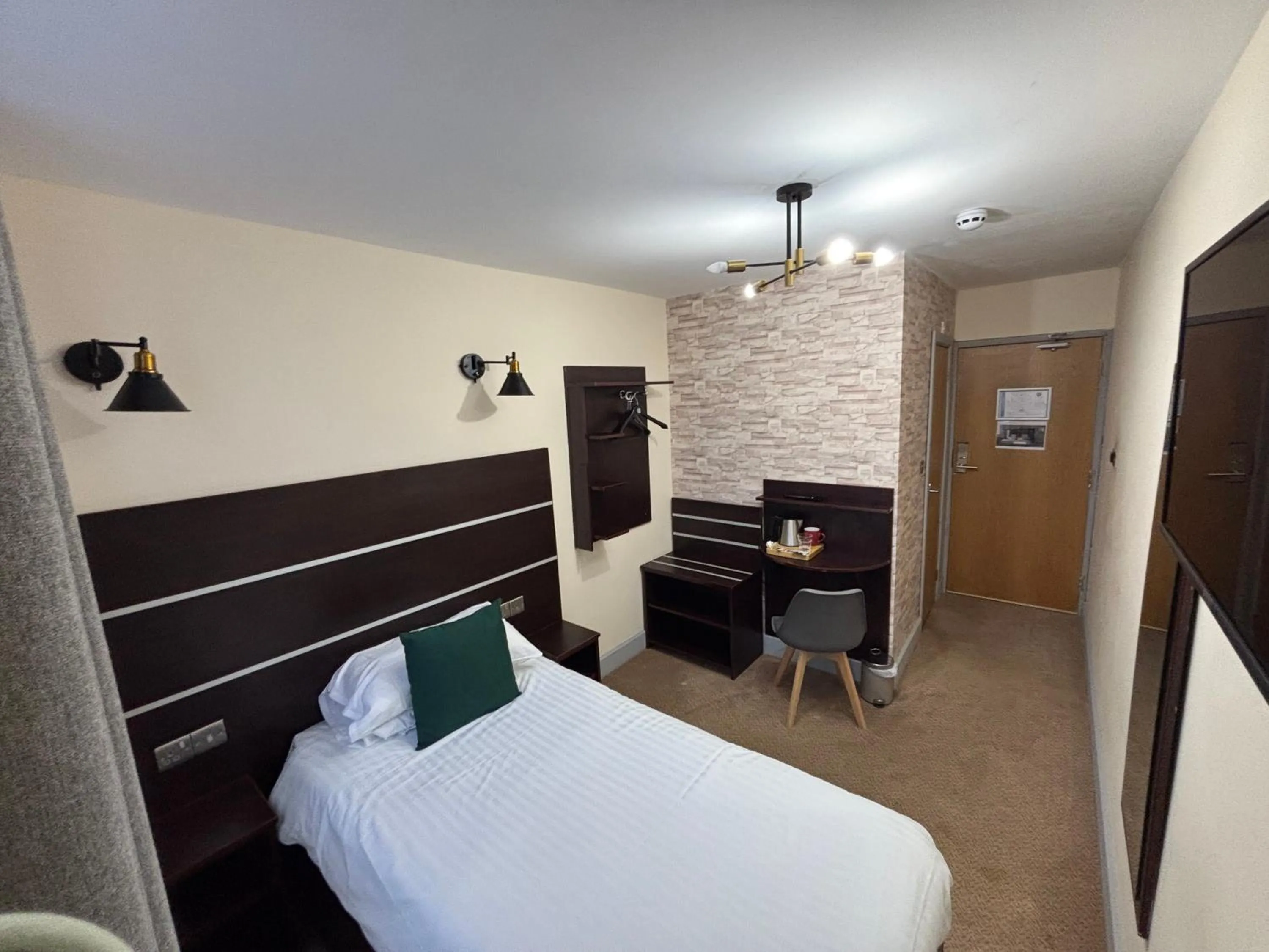 Bed in Best Western Ebbw Vale