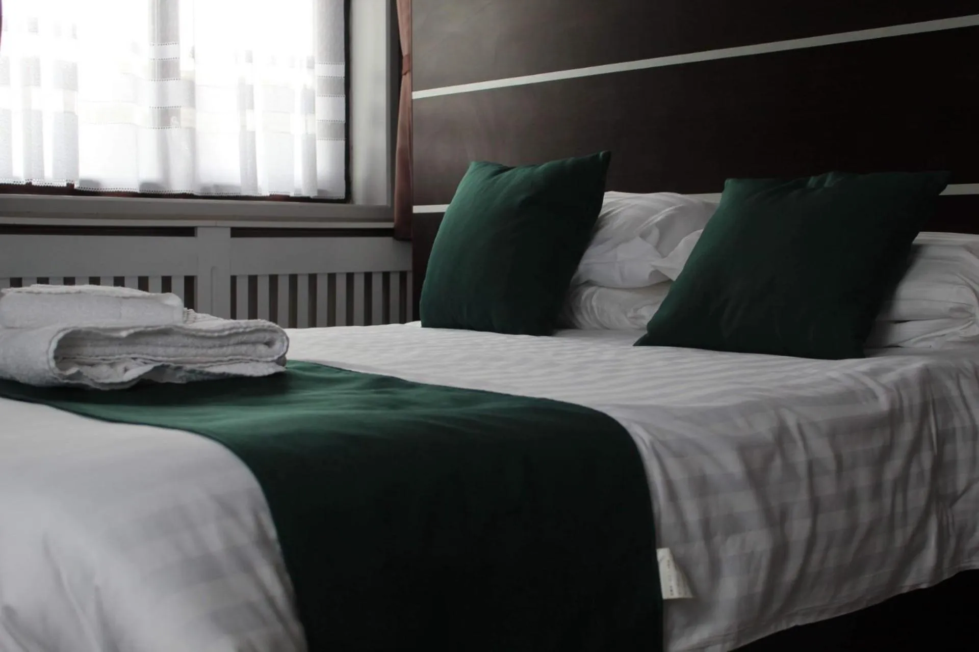 Bed in Best Western Ebbw Vale