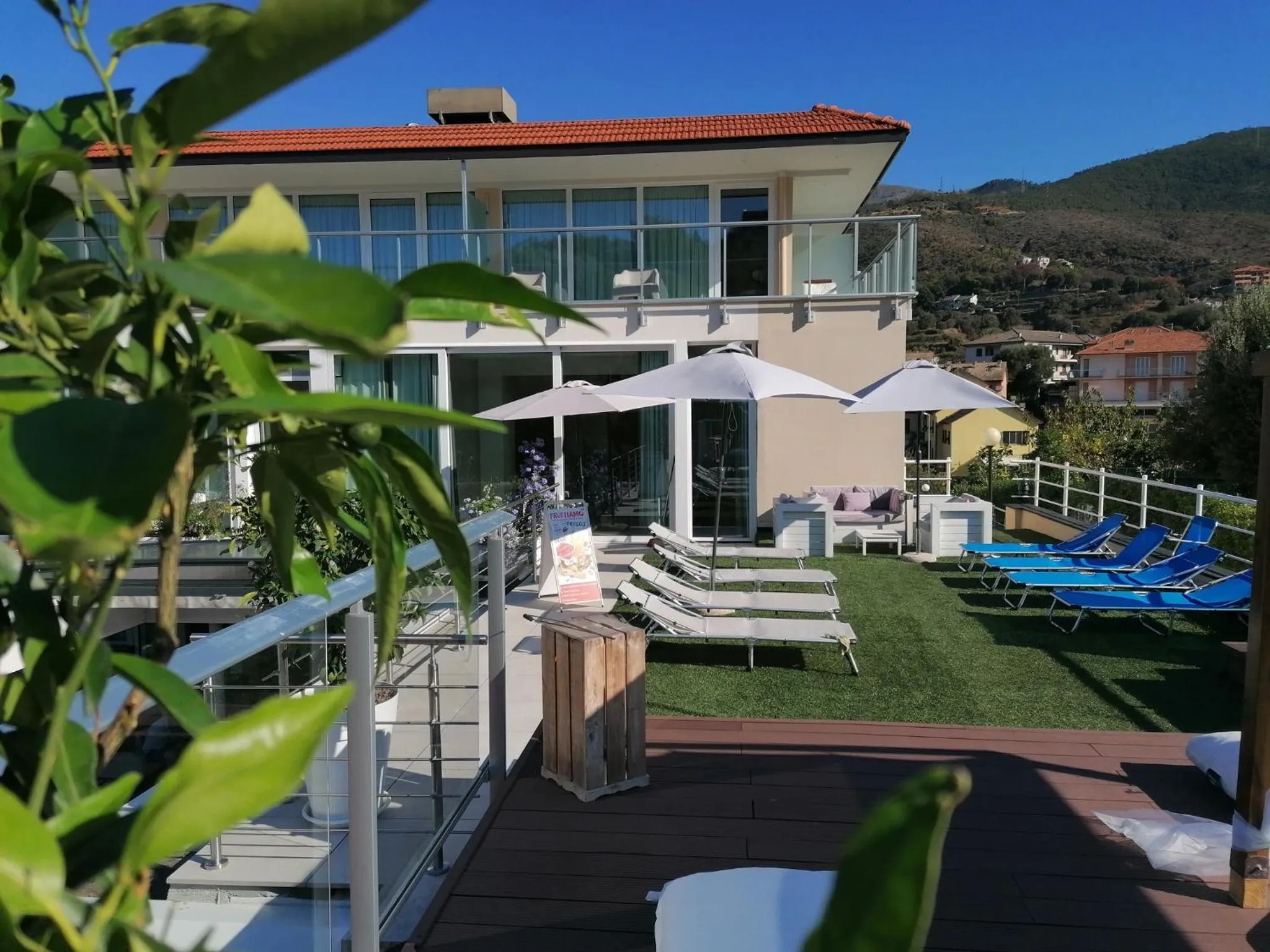 Hot Tub in Poggio Hotel