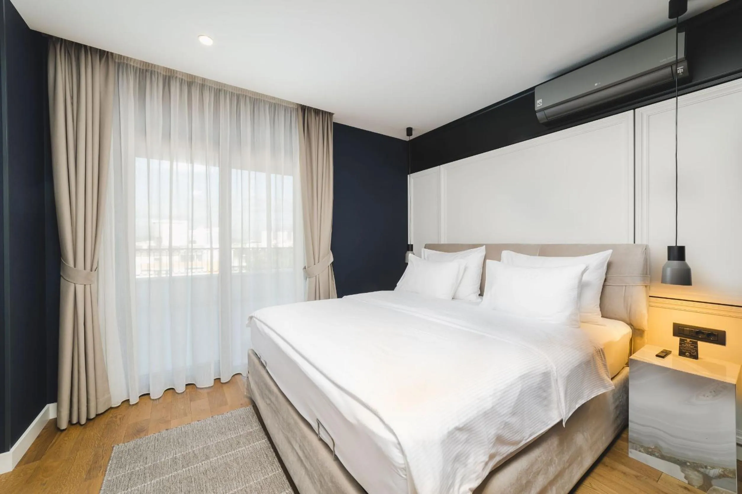 Bedroom, Bed in SIGNUM Hotel