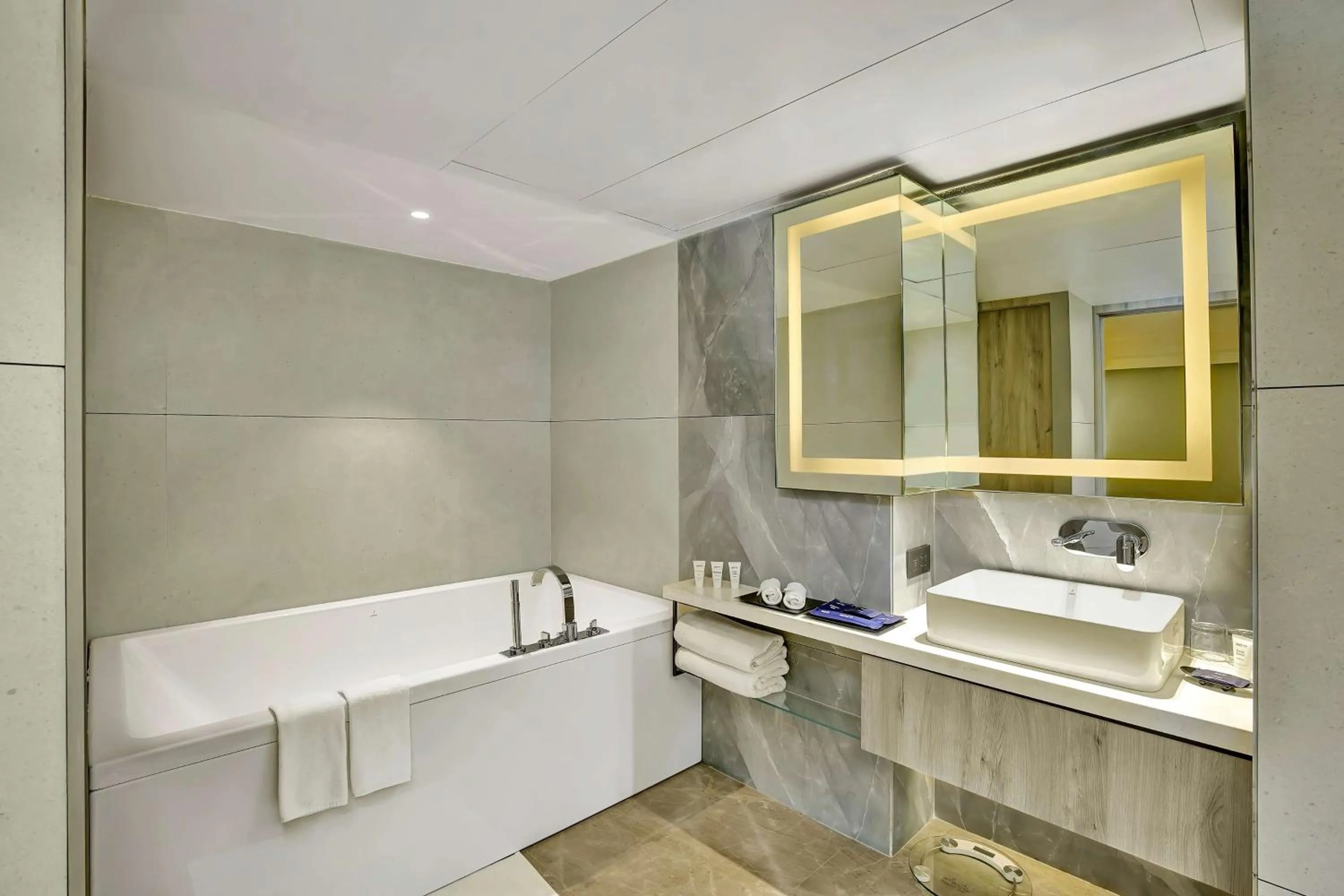 Bathroom in Park Inn by Radisson Surat