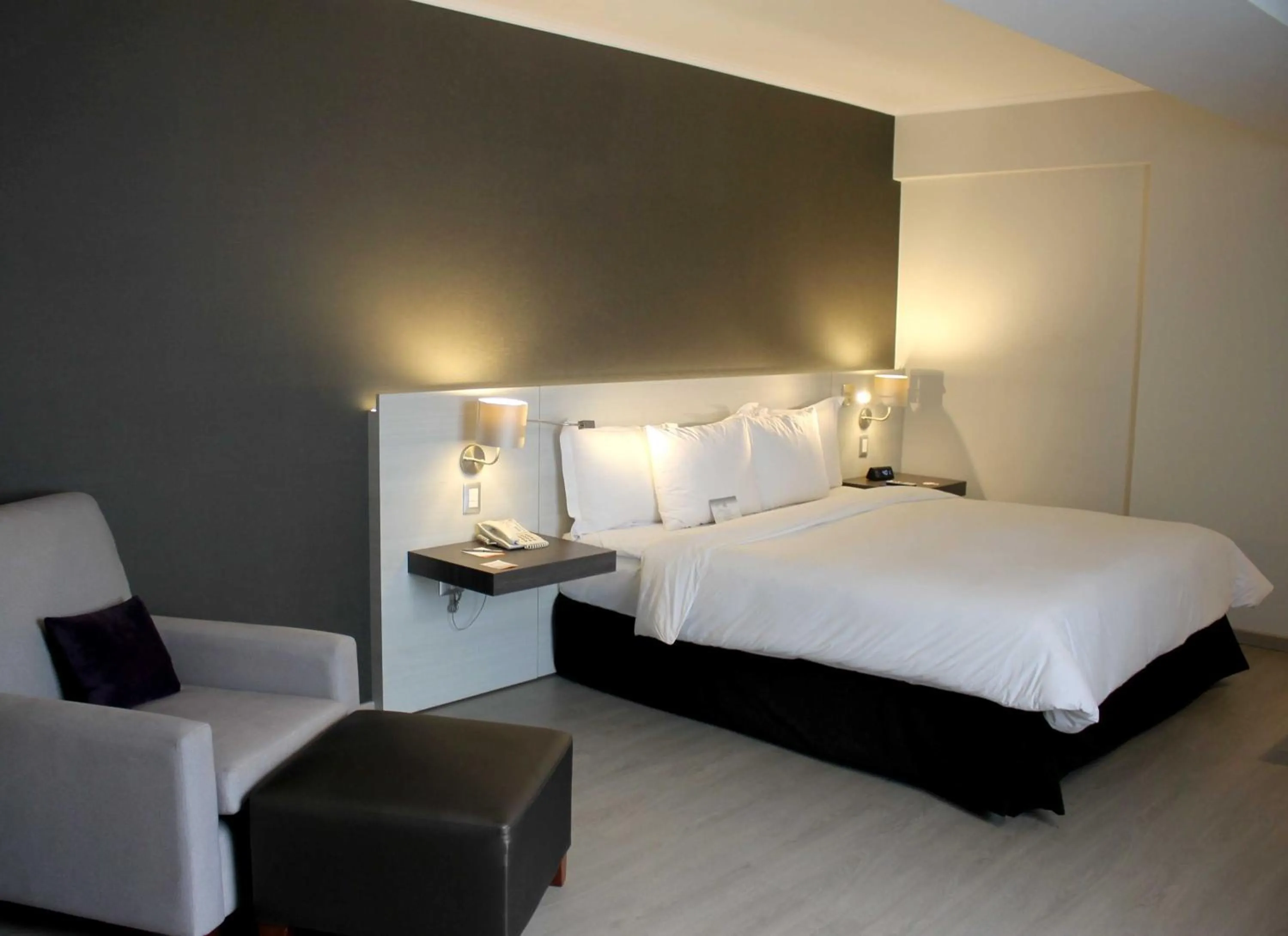 Junior Suite Double in Sol de Oro Hotel & Suites