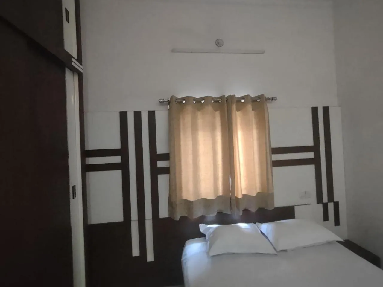 Bed in Sangam Hotel