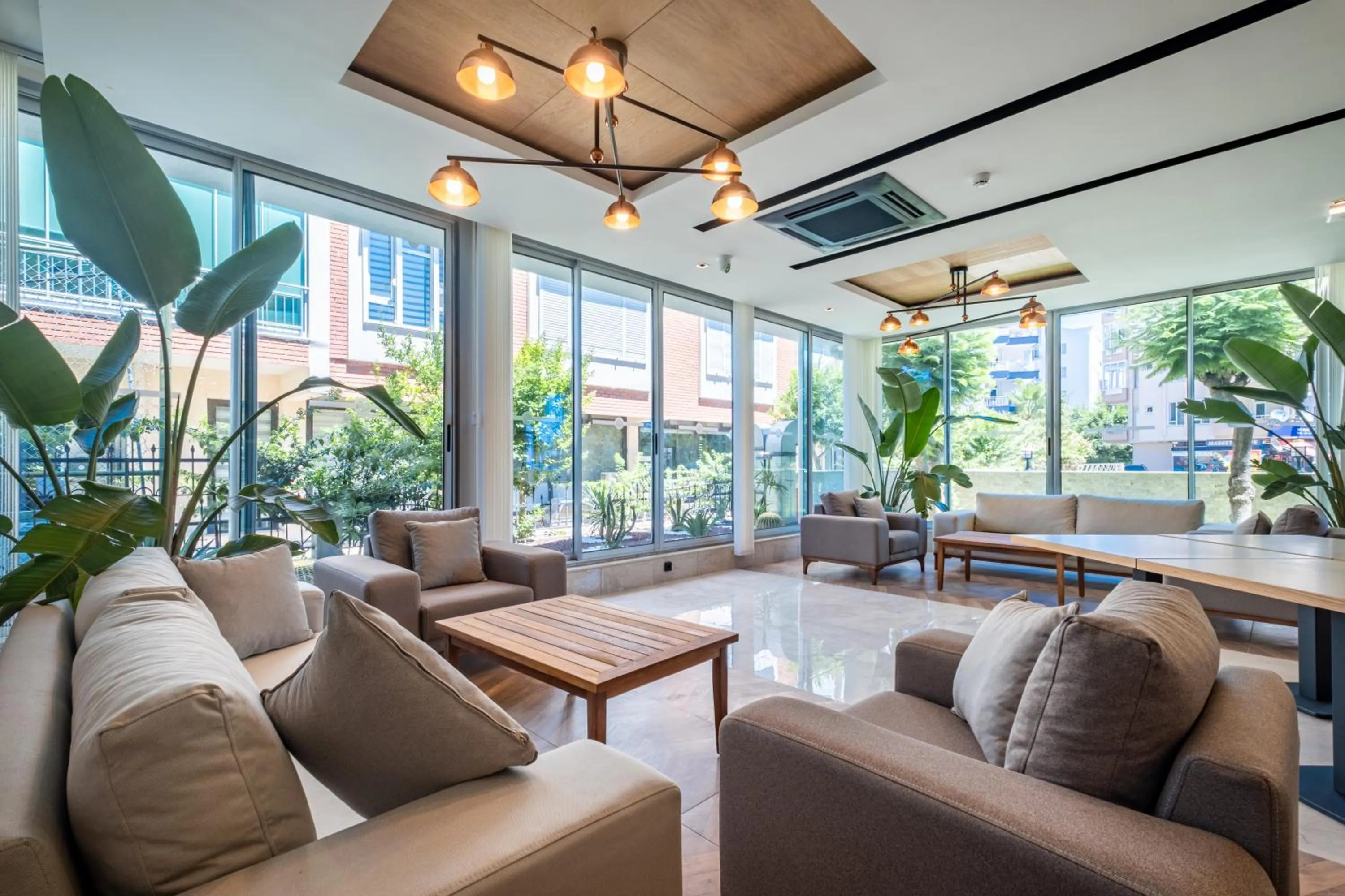 Living room in PEARLY HOTEL