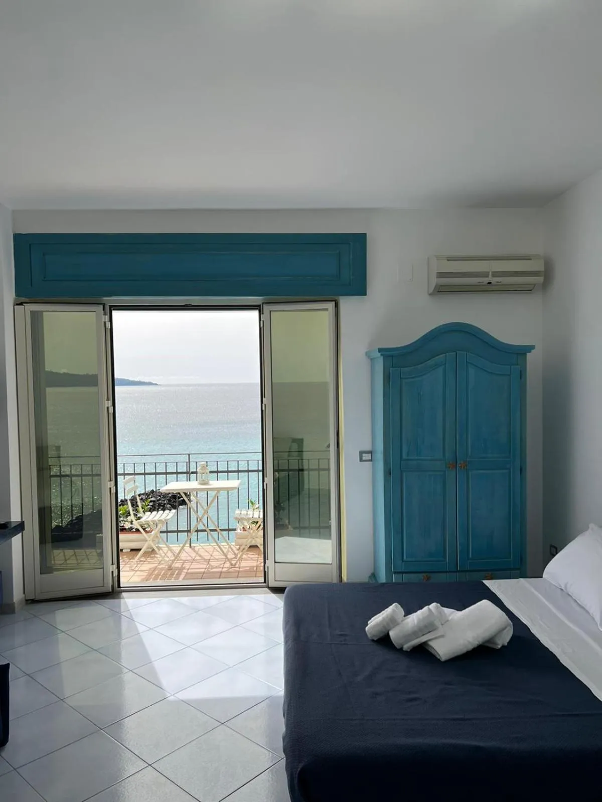 Bedroom, Bed in Residenza Mare di Sotto Sorrento