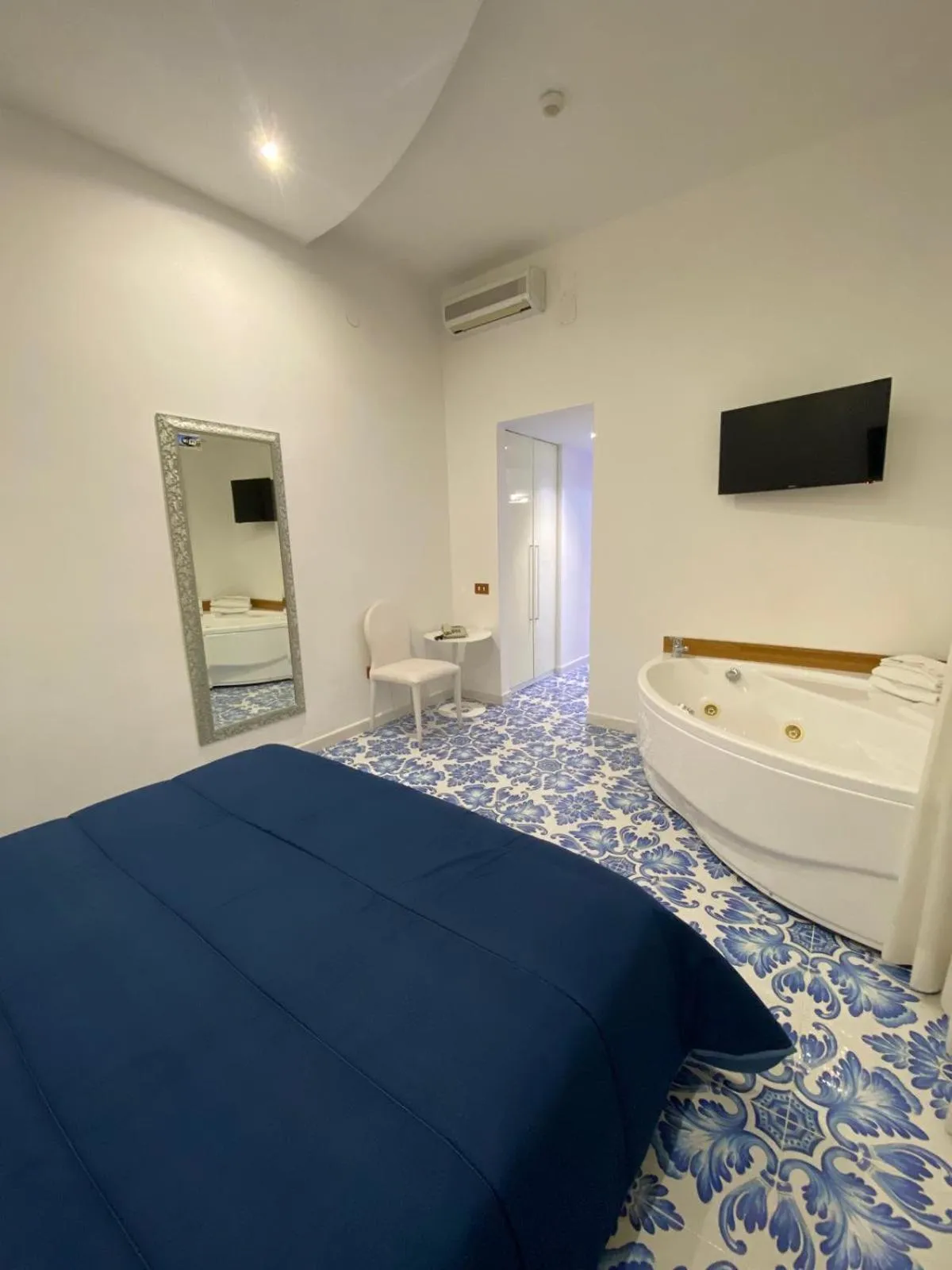 Bed in Hotel Vietri Coast