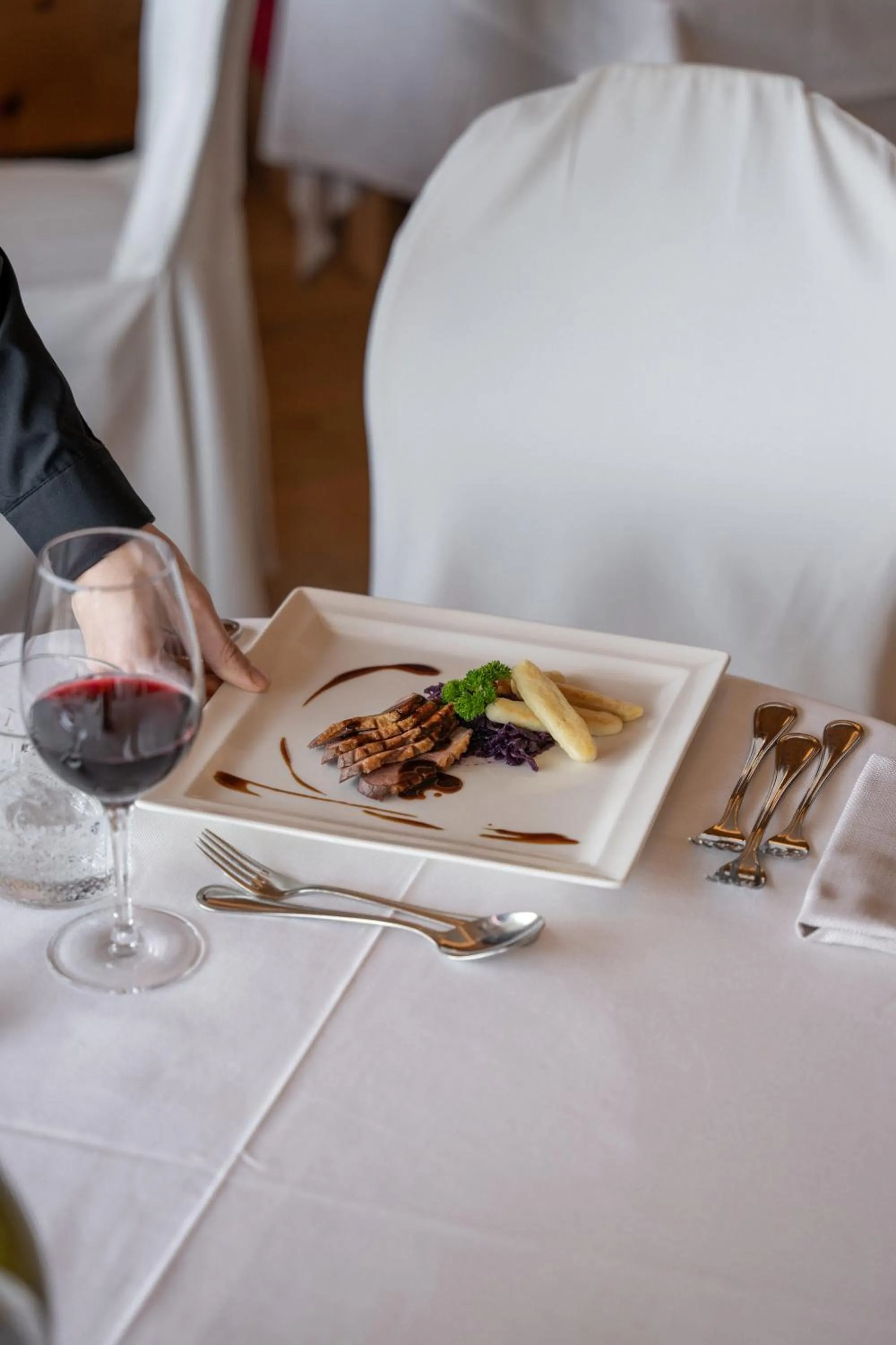 Dinner in Hotel Emmy - five elements