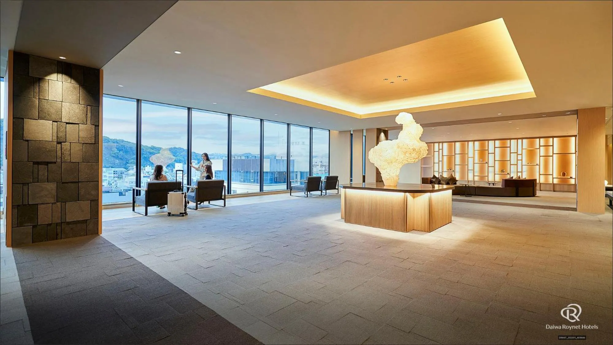 Lobby or reception in Daiwa Roynet Hotel Kagoshima Tenmonkan PREMIER - former Daiwa Roynet Hotel Kagoshima Tenmonkan