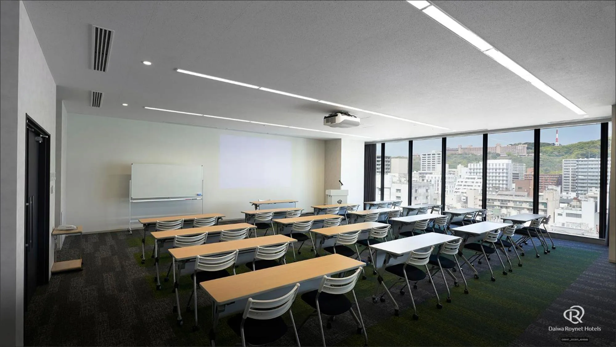 Meeting/conference room in Daiwa Roynet Hotel Kagoshima Tenmonkan PREMIER - former Daiwa Roynet Hotel Kagoshima Tenmonkan