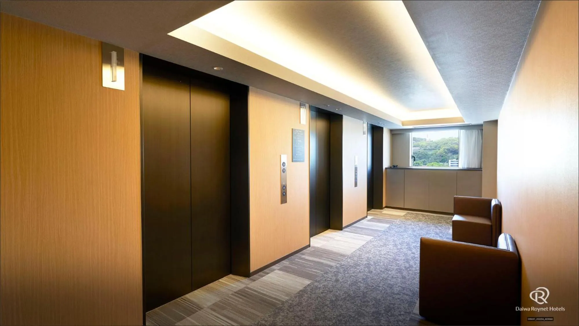 elevator in Daiwa Roynet Hotel Kagoshima Tenmonkan PREMIER - former Daiwa Roynet Hotel Kagoshima Tenmonkan