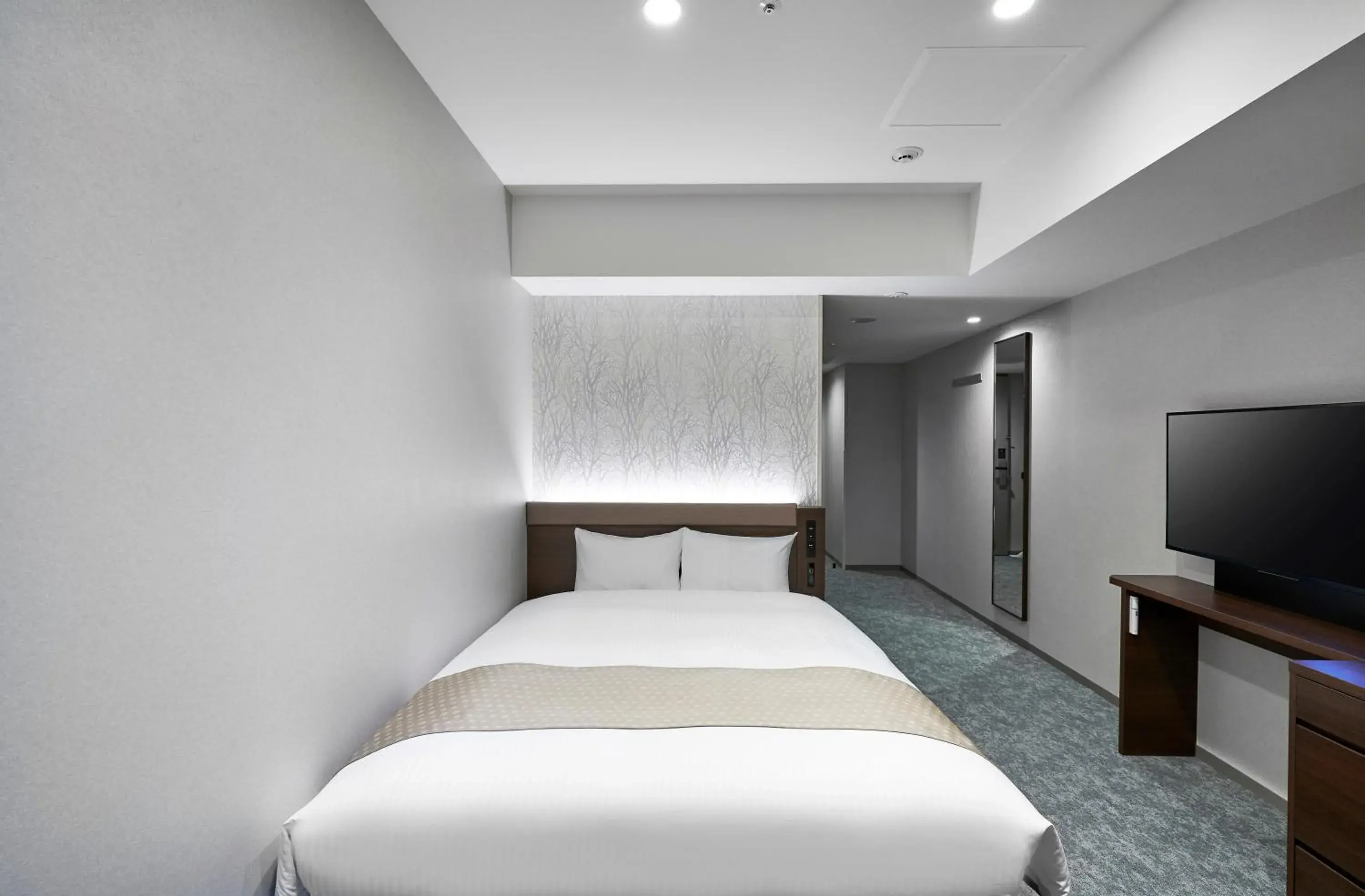 Moderate Double Room - Smoking in Daiwa Roynet Hotel Sapporo Nakajima Koen Moderate Double Room - Smoking in Daiwa Roynet Hotel Sapporo Nakajima Koen