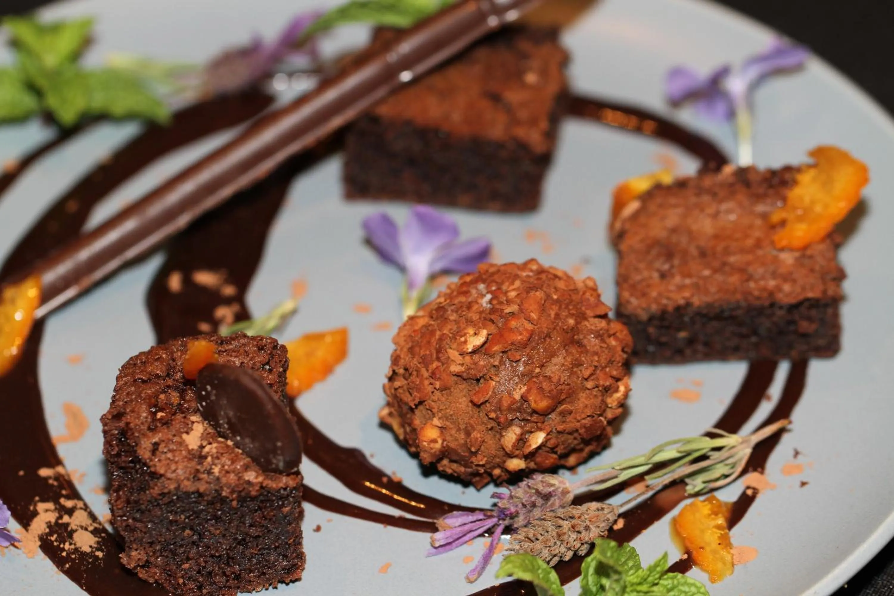 Valley View dullstroom - check in at The Highlander Hotel