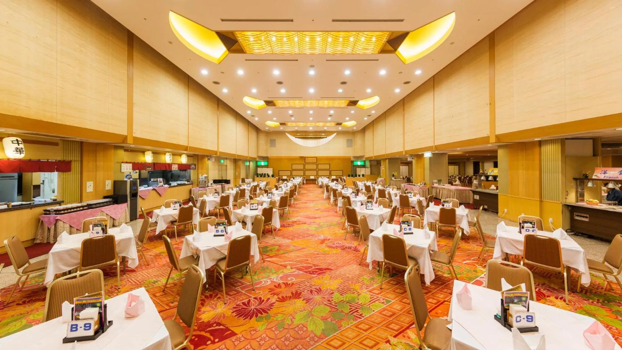 Restaurant/places to eat in Mikazuki Sea-Park Hotel Awa Kamogawa