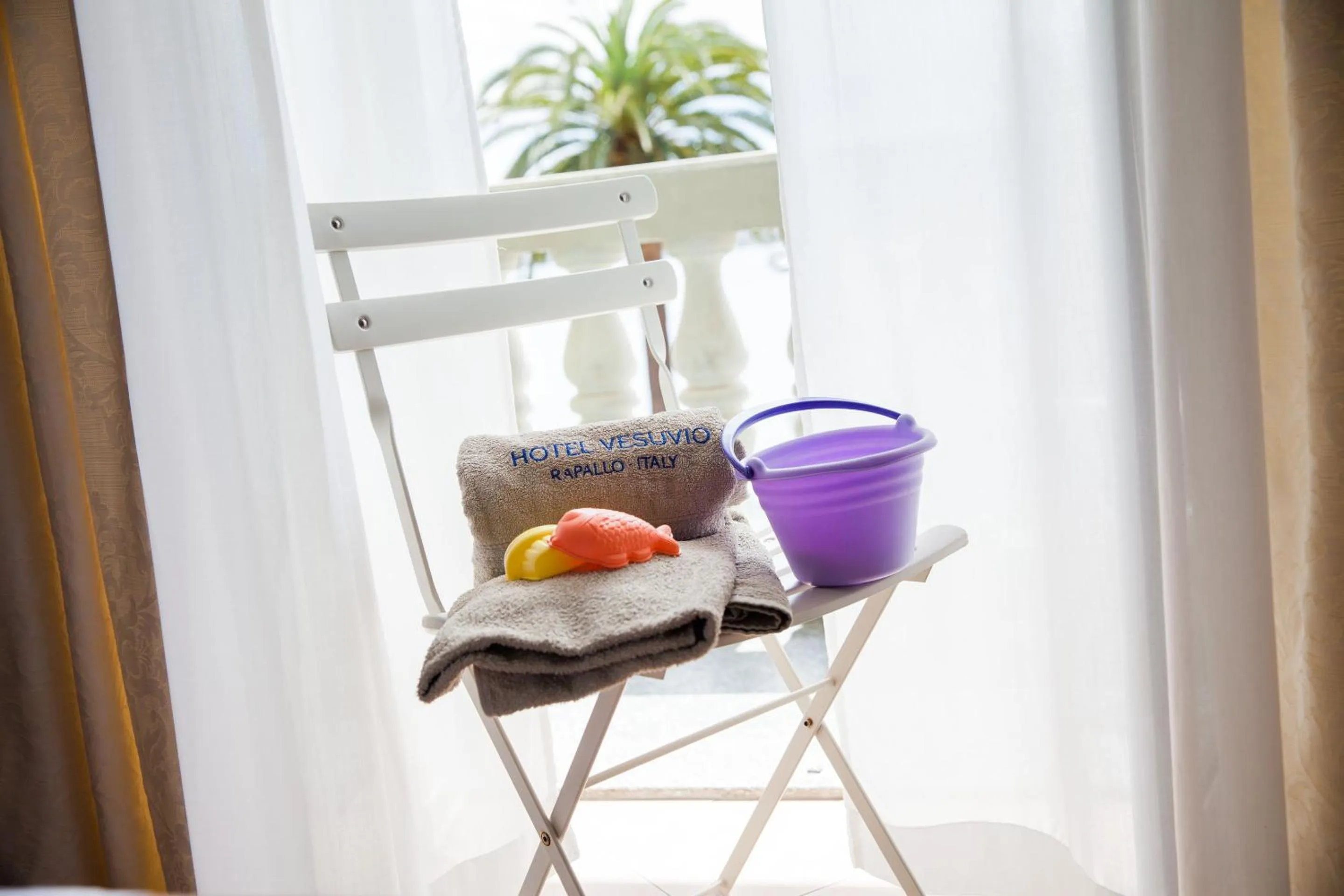 towels in Hotel Vesuvio